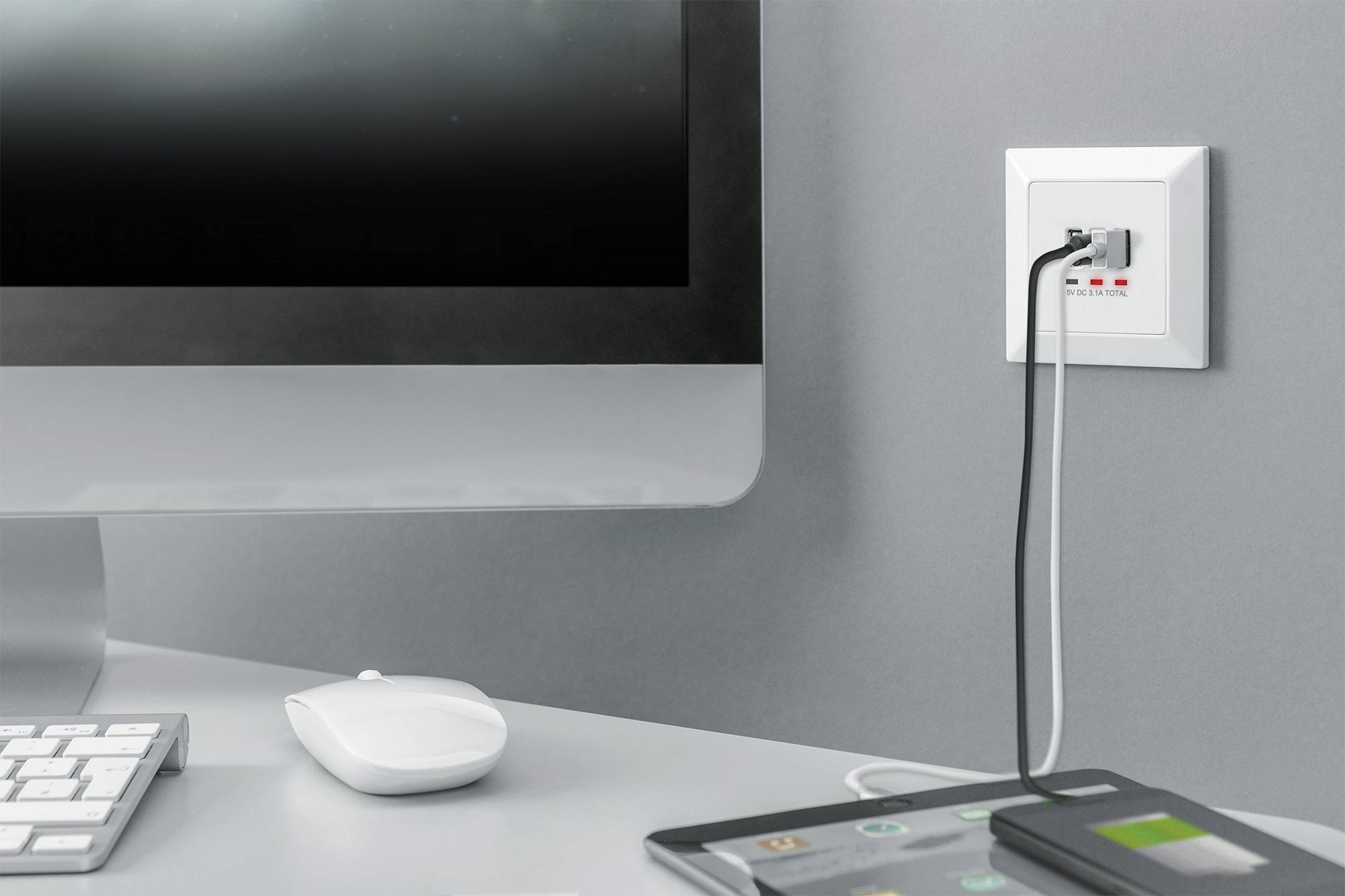 Digitus DA-70618 USB charging socket incl. USB White