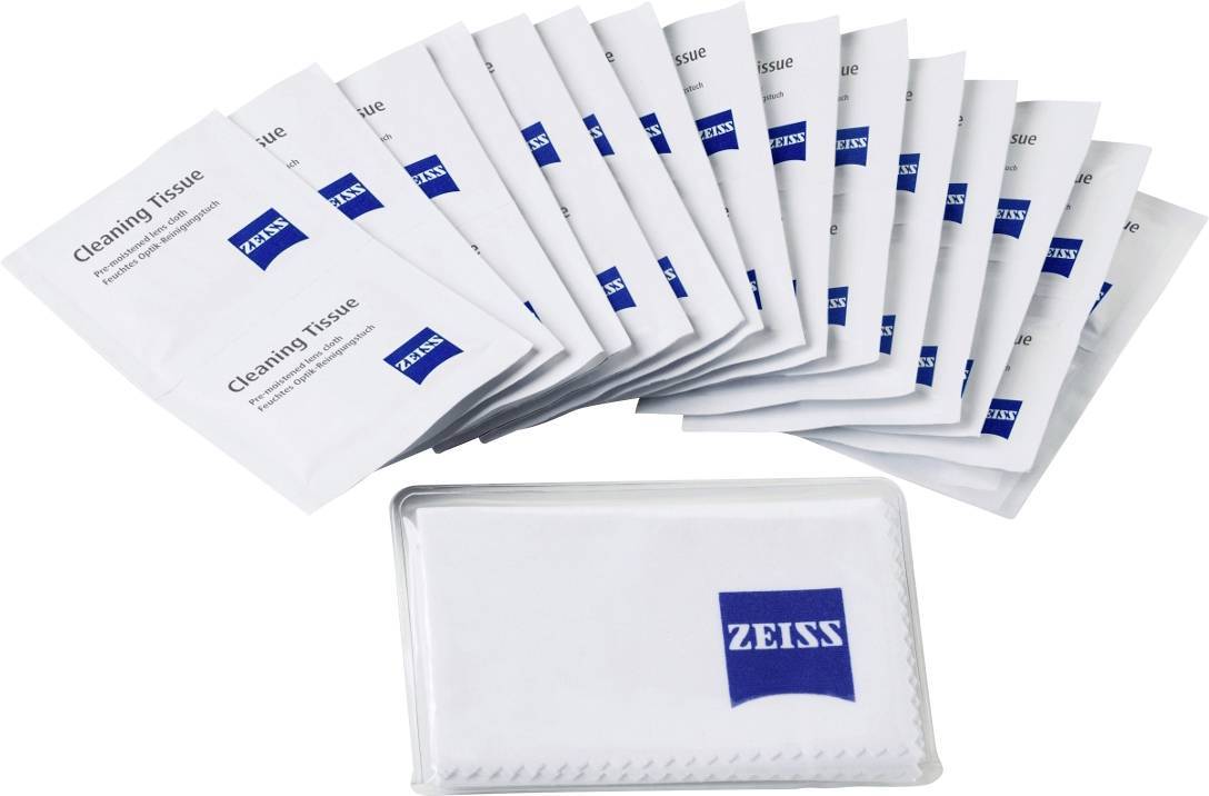 A stack of ZEISS cleaning wipes in a plastic sleeve. Ideal for cleaning glasses or optical lenses.