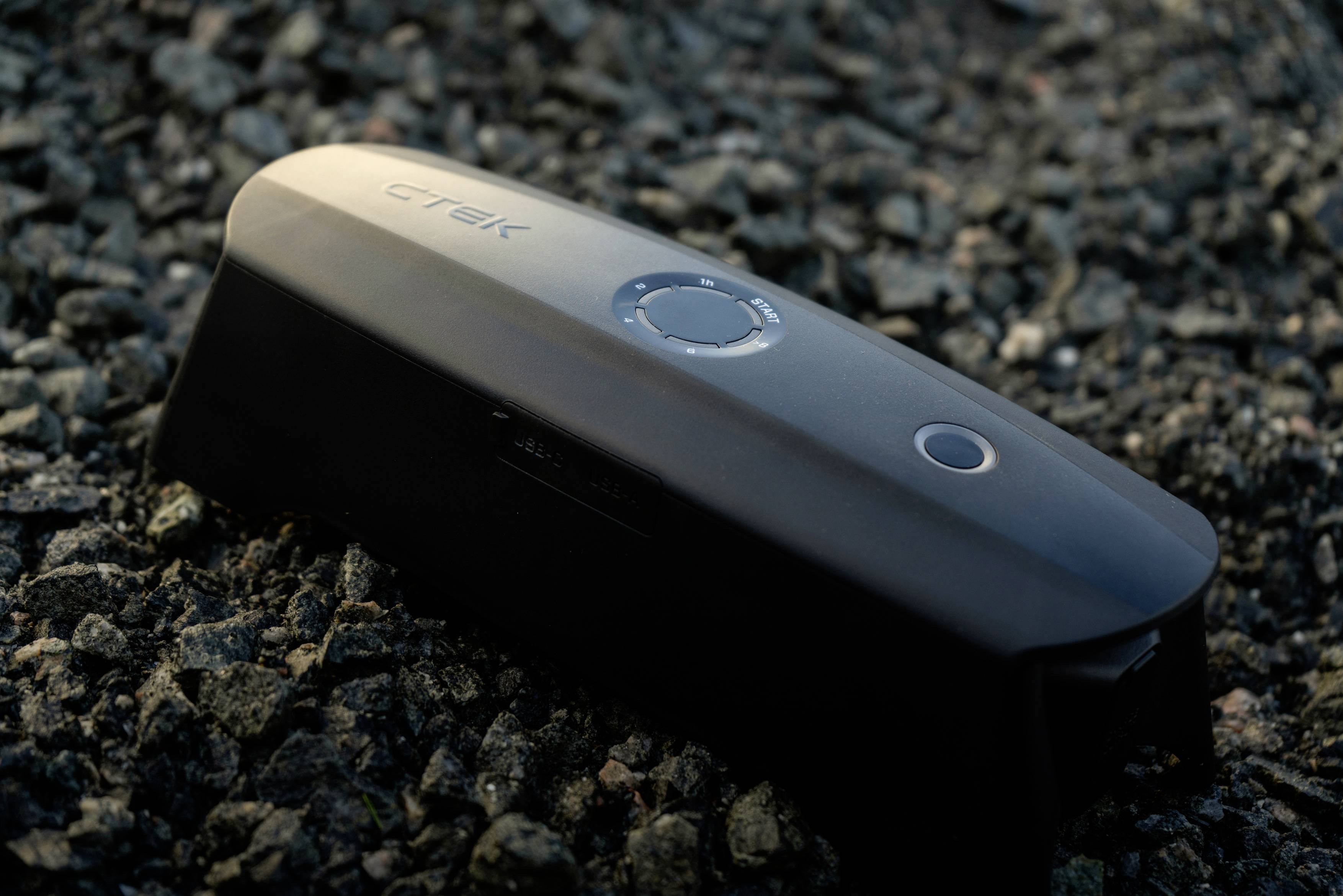 CTEK CS FREE 40-462 Automatic charger, Quick start system 12 V 20 A