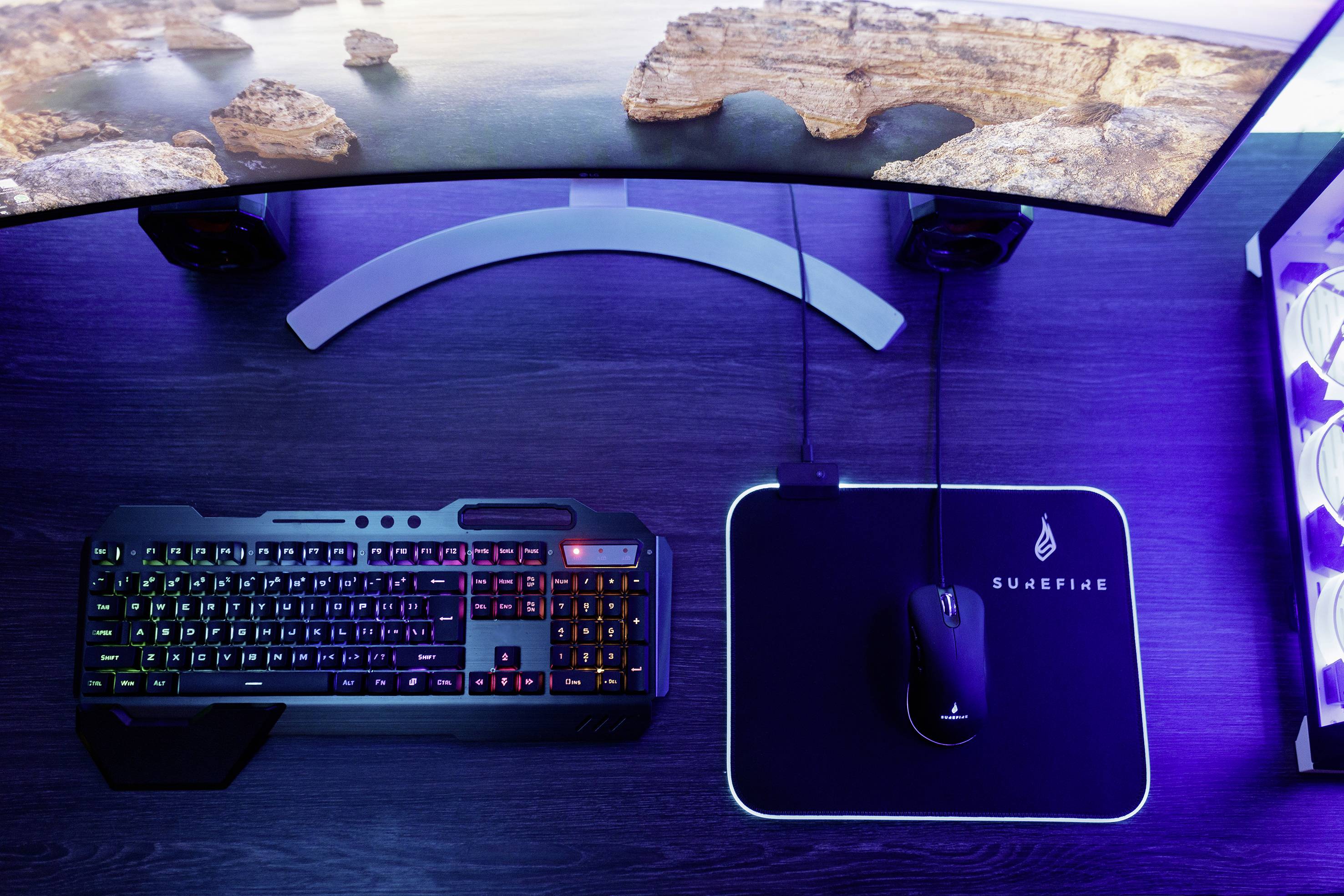 Surefire Gaming Silent Flight RGB-320 Gaming mouse pad Backlit Black