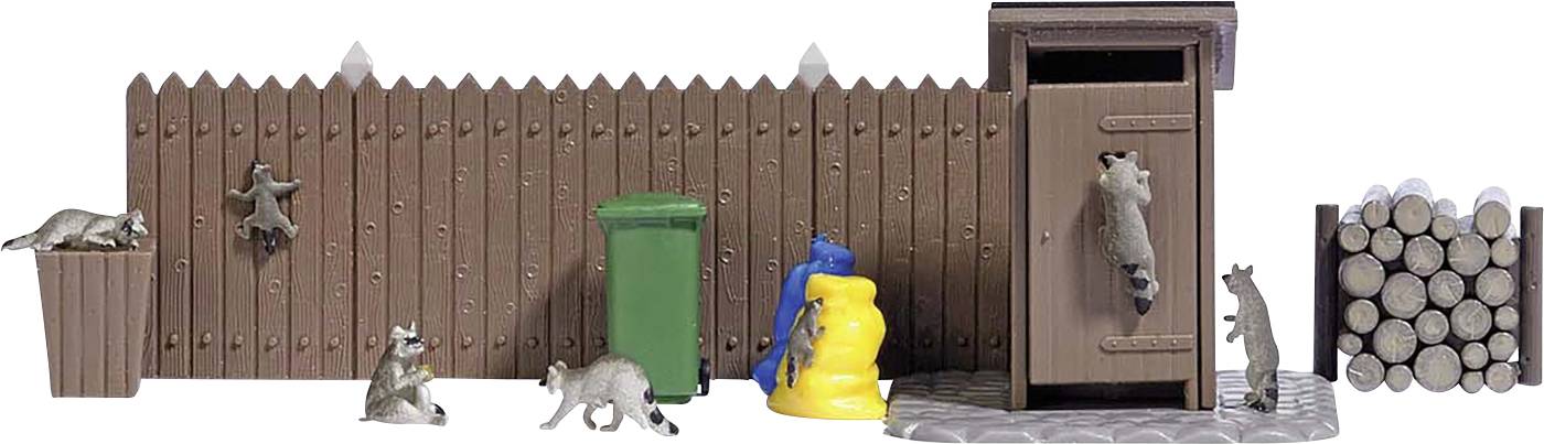 Busch H0 Raccoons Assembled