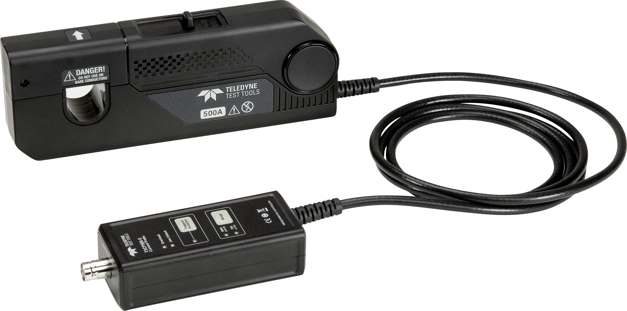 Ein schwarzes elektrisches Prüfgerät mit Kabel verbunden; zeigt technische Symbole und Firmenlogo. Für spezifische elektrische Messungen.