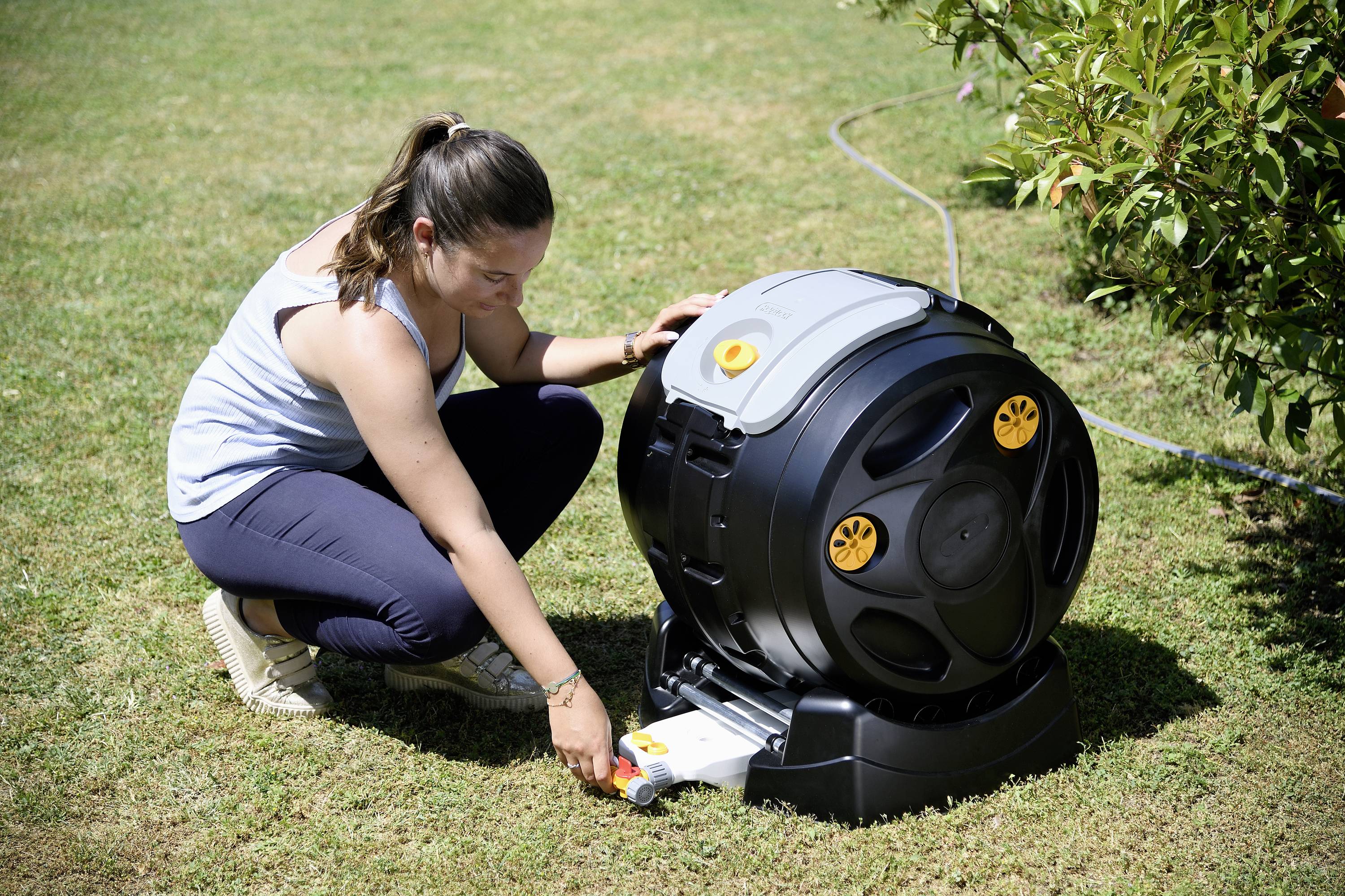 Hozelock 4001 0000 Easymix 2in1 Composter bin