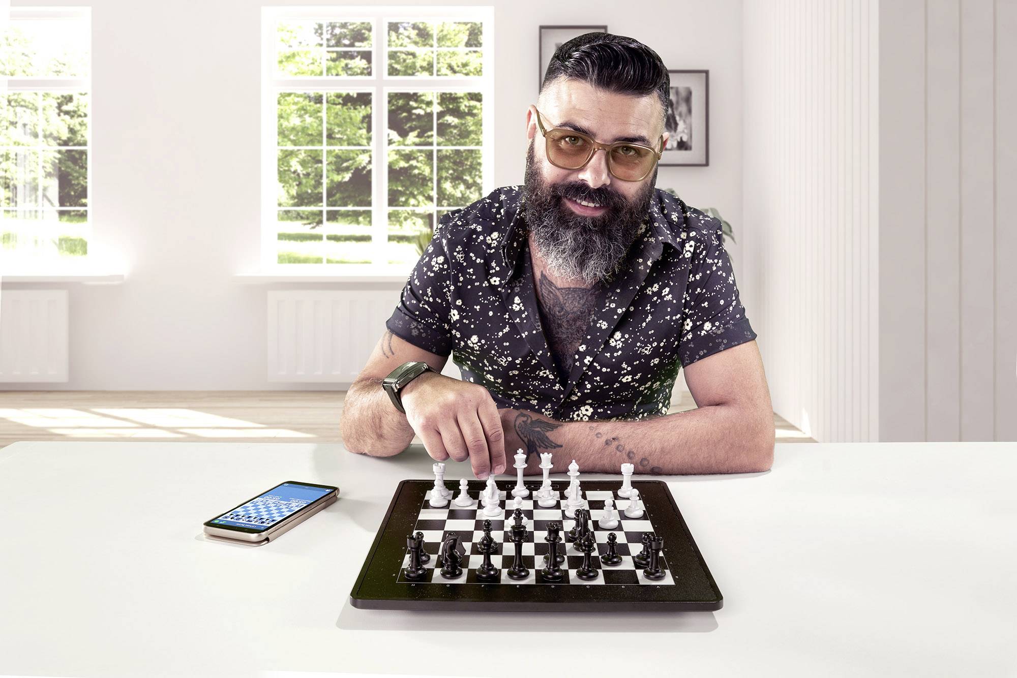 Millennium eONE Chess computer Bluetooth® + USB