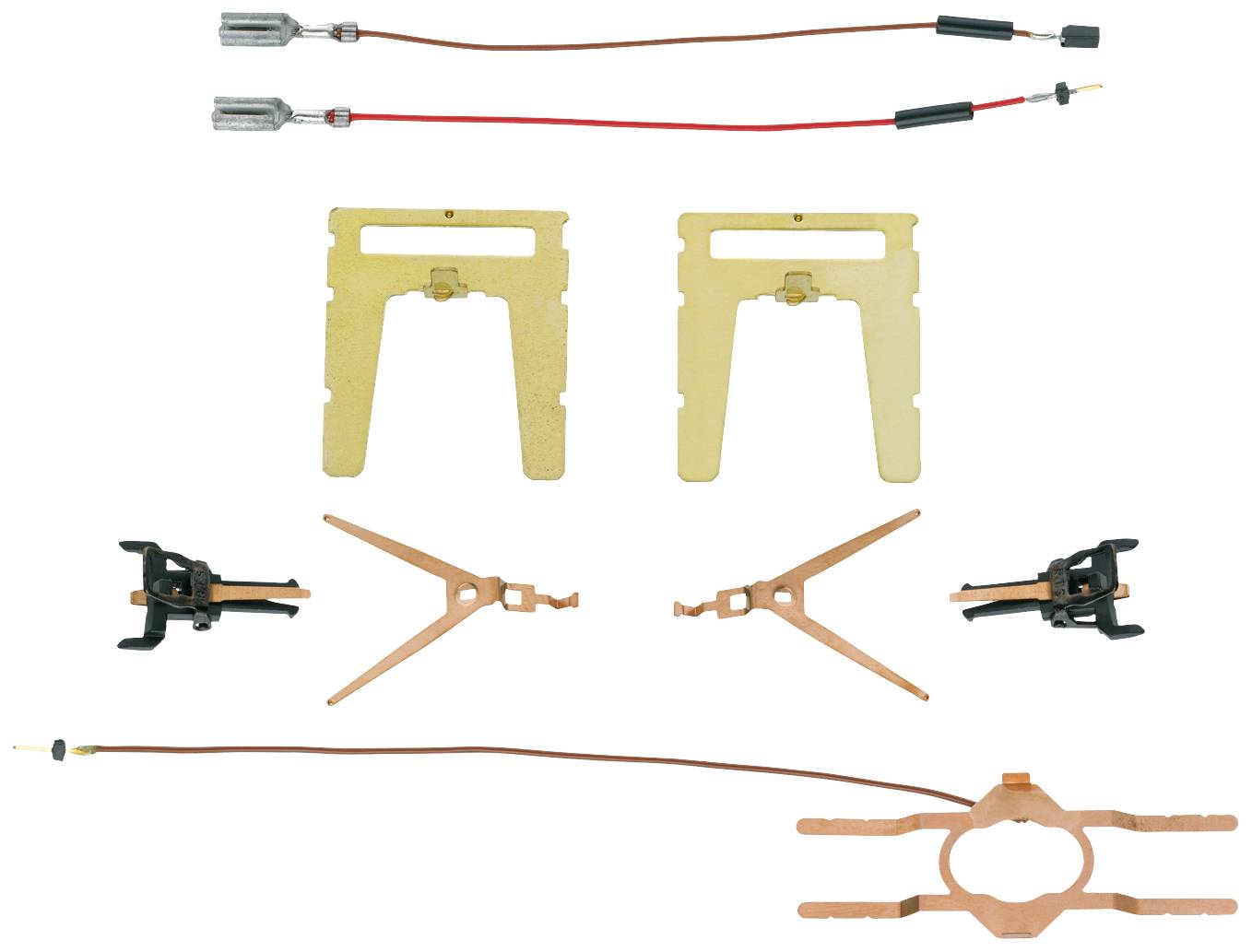 A set of electronic contact components: Two gold-coloured holders, two black clips, two crossed copper rails, connected cables.