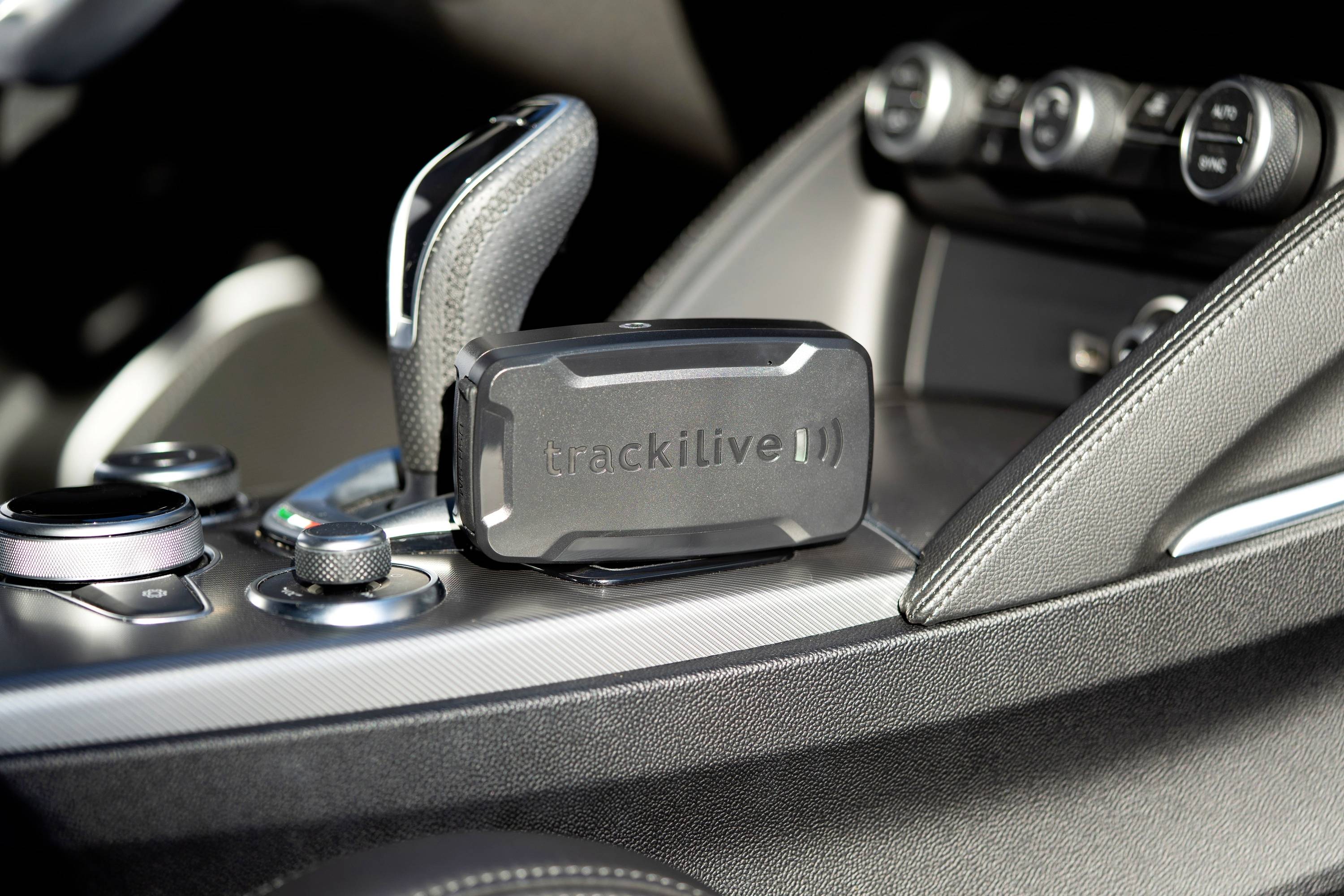 Trackilive TL-50 4G GPS tracker Vehicle tracker 1 pc(s)