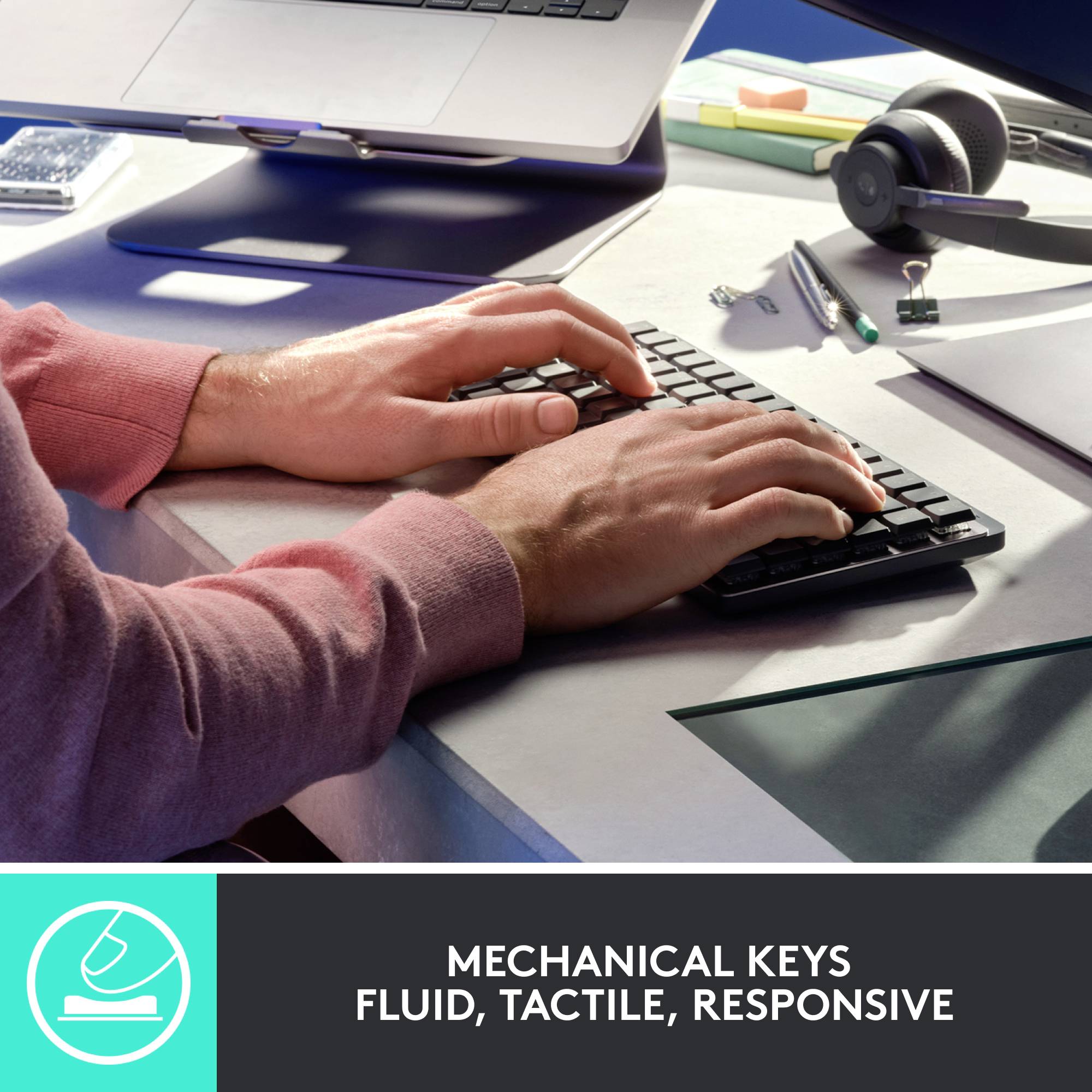 Logitech MX Mechanical Mini (Linear) Bluetooth®, Radio Keyboard German, QWERTZ Graphite Detachable cable, Backlit, Rechargeable