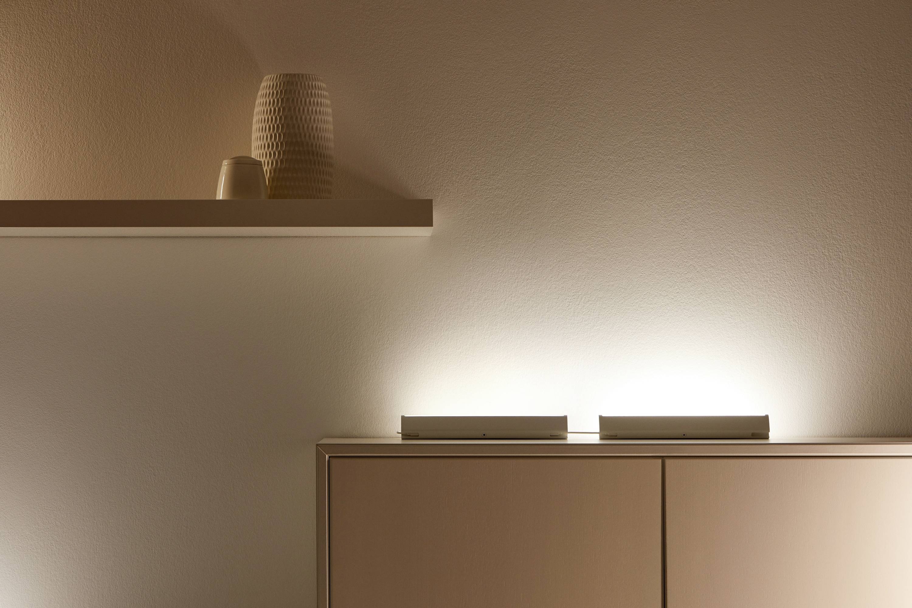 WiZ 8719514554177 Wi-Fi BLE Bar Linear Light EU Dual LED strip light LED (monochrome) 10.5 W White