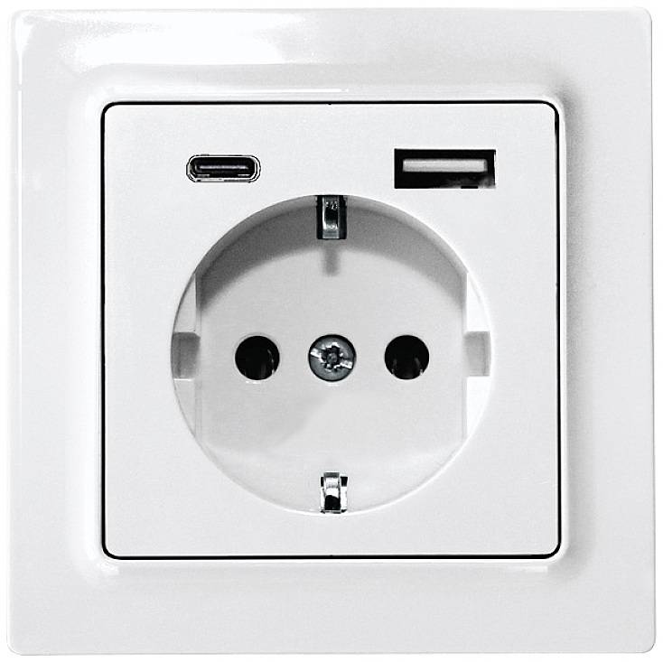 White socket with integrated USB-A and USB-C ports.