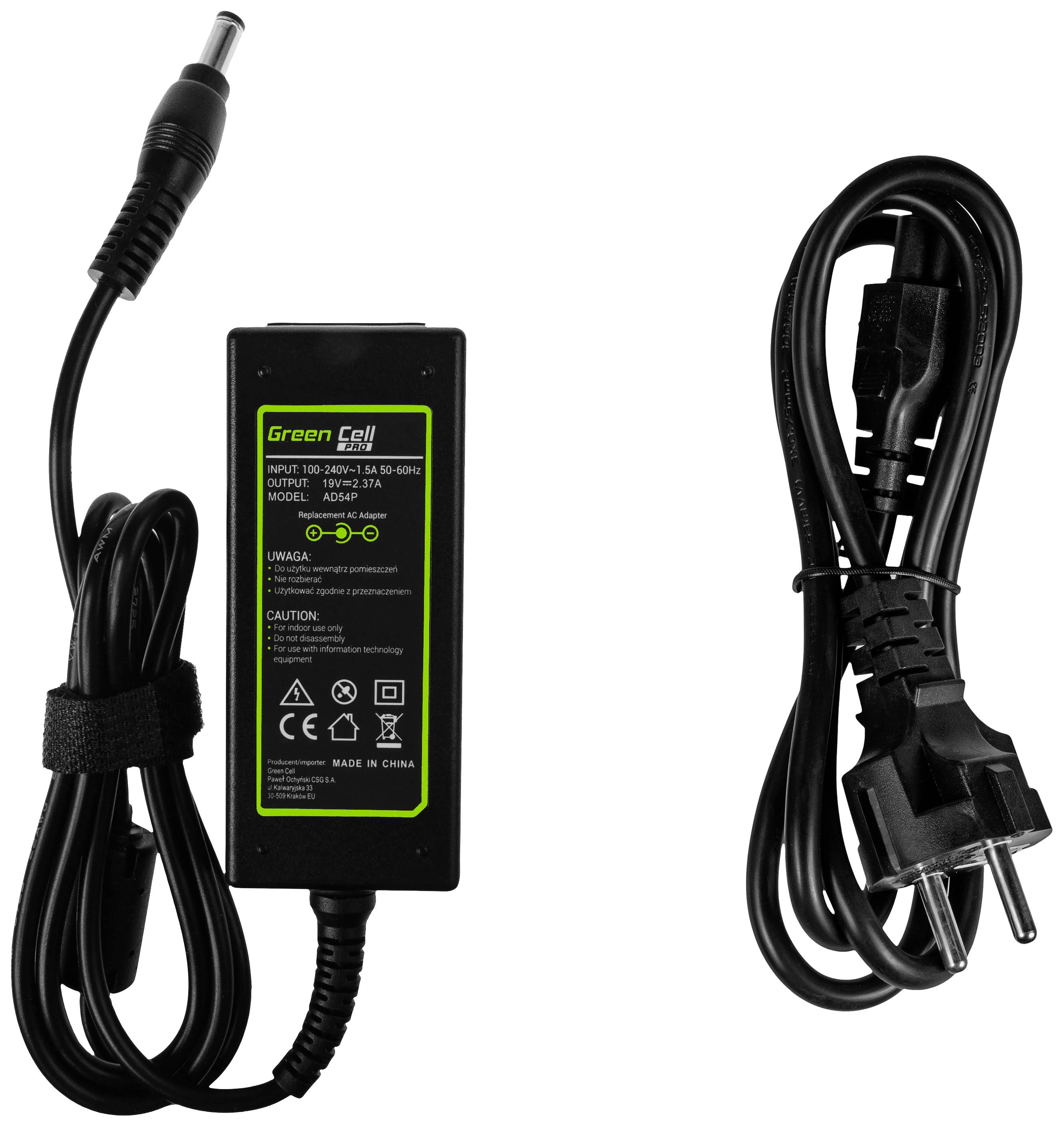 Power supply for electronic devices with cable set, model display 'Green Cell', technical specifications and safety warnings printed.