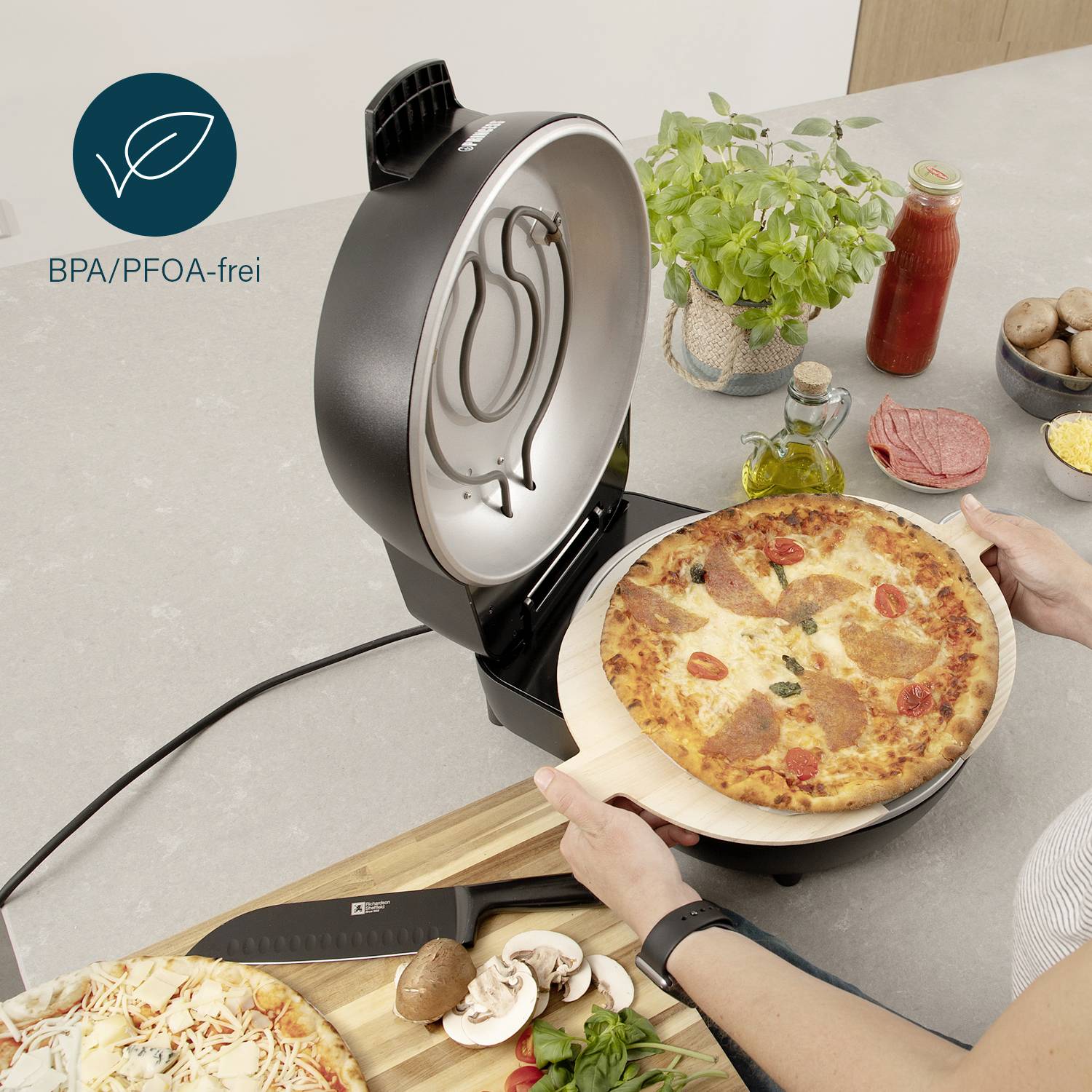 Princess Oven Pro Pizza oven Indicator light, Timer function, Cool touch housing