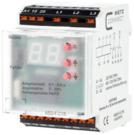 A relay module with digital display and buttons. Shows connection options and technical details such as voltage and switching time.