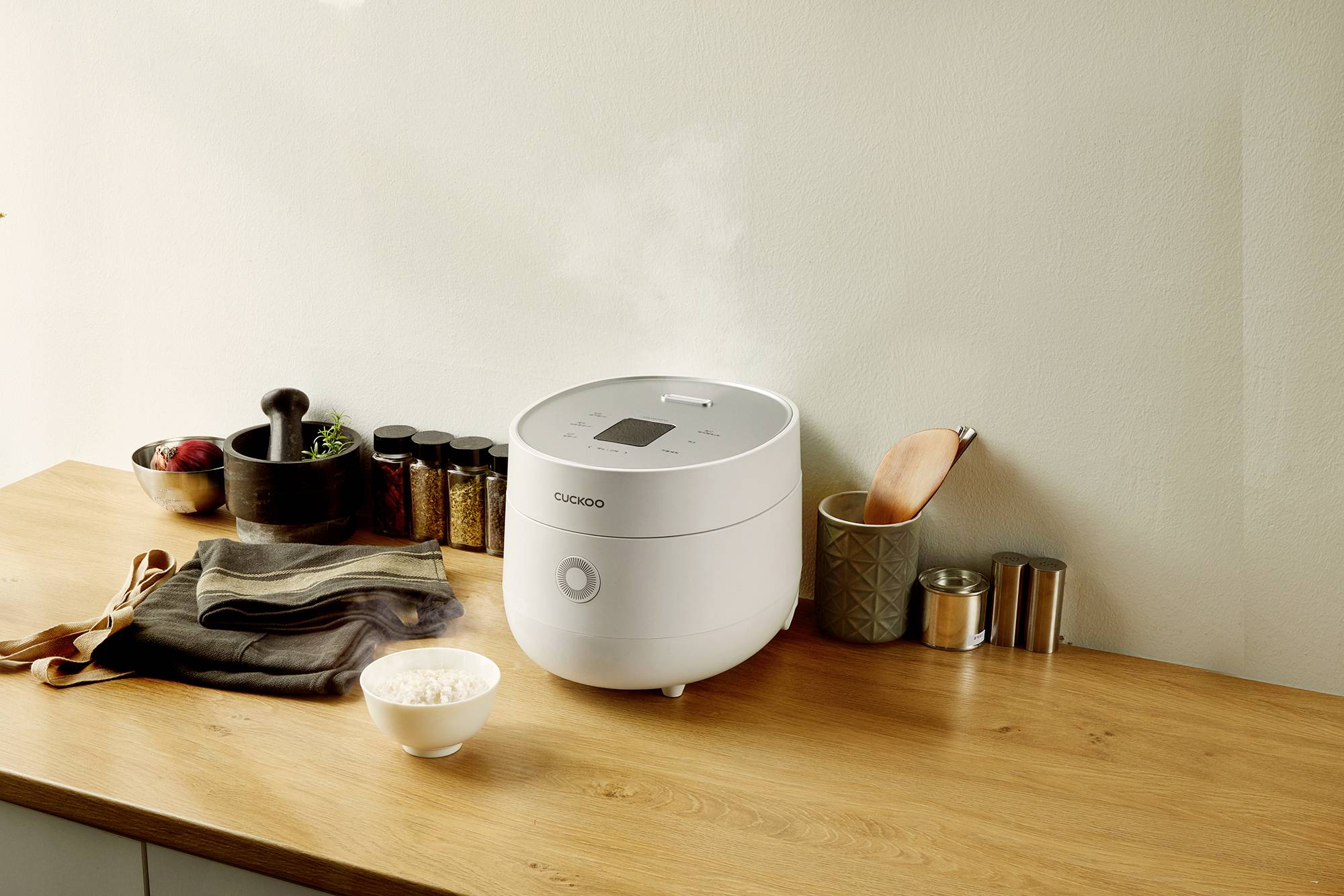 Cuckoo CR-0675F Rice cooker White (matt) with display, with graduated beaker, Timer function