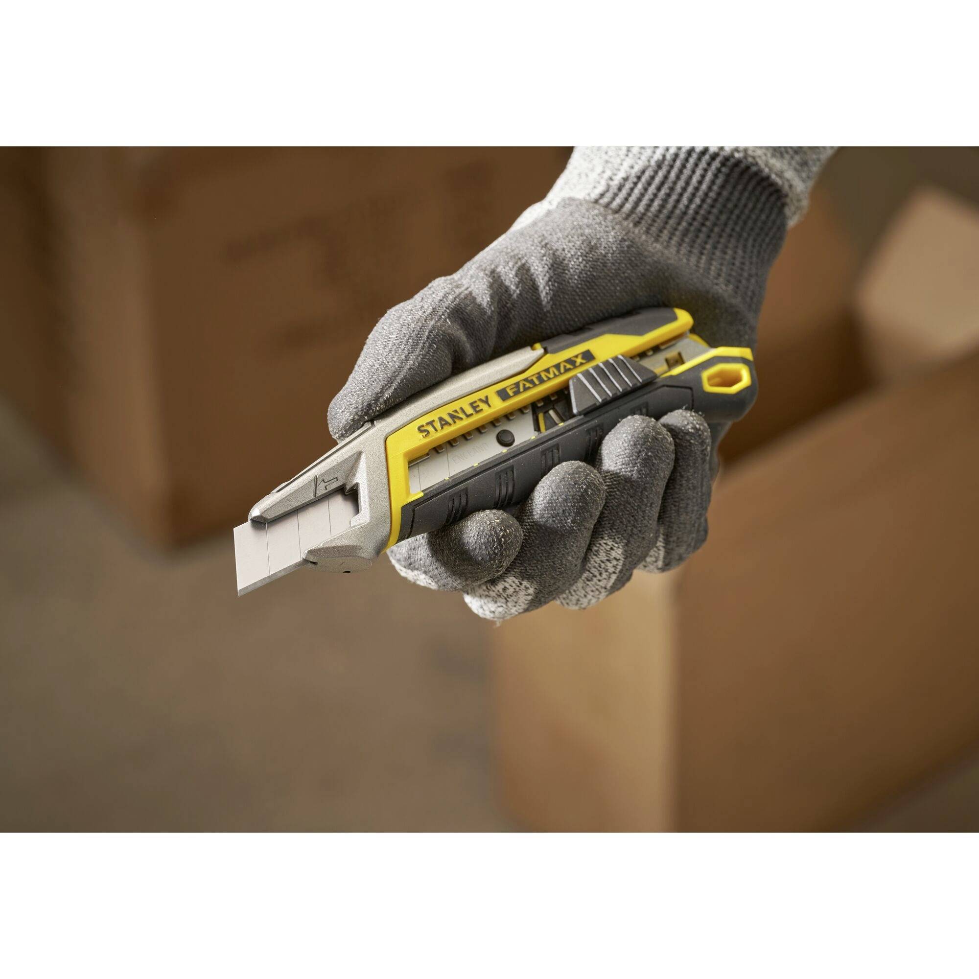 STANLEY FMHT10594-0 FM cutter, 18 mm, with blade slide 1 pc(s)