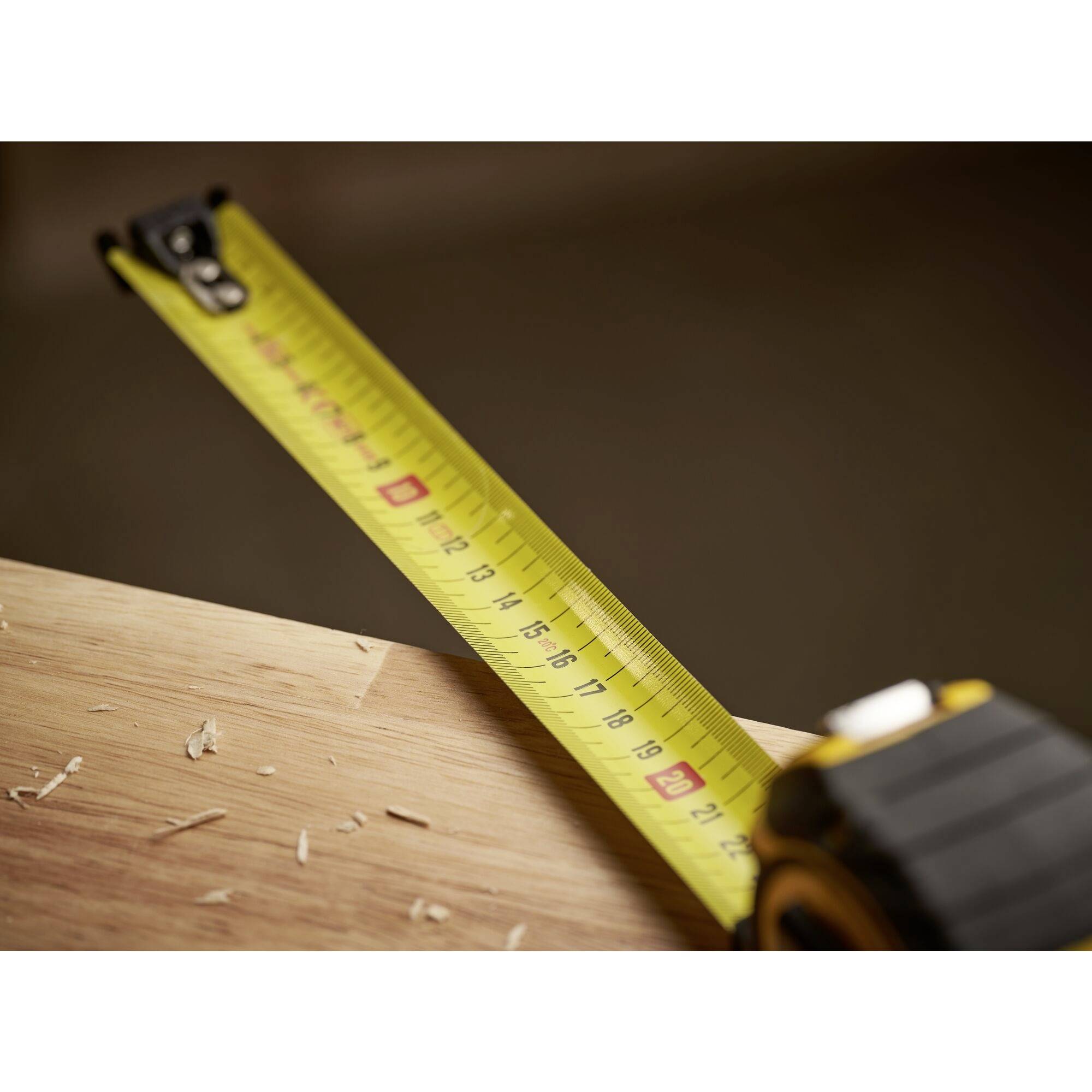 STANLEY XTHT0-33671 Tape measure