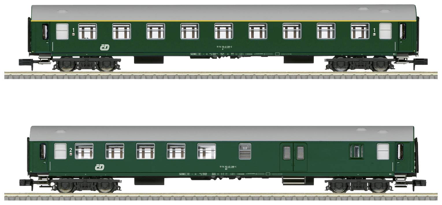 Two green passenger carriages on railway tracks, with grey roof and windows. Scale model with detailed wheels and labelling.