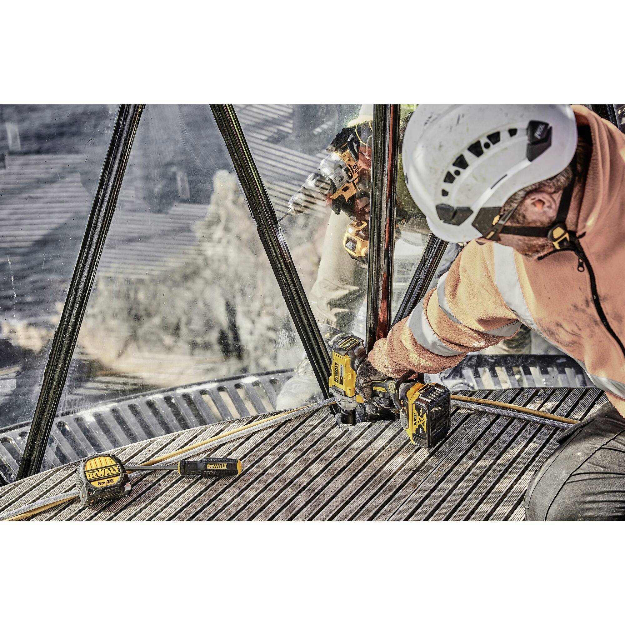 DEWALT -Cordless impact driver