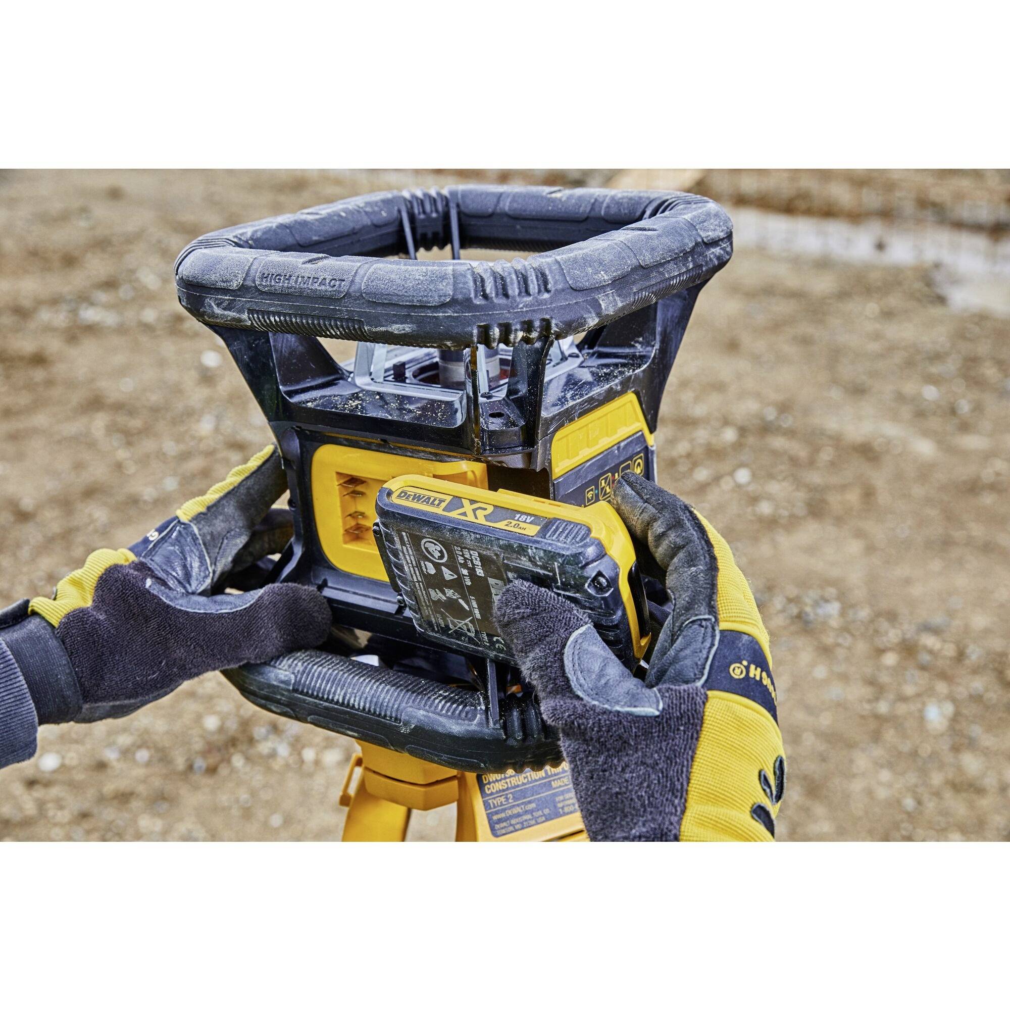 DEWALT DCE080D1RS-QW 360-degree laser