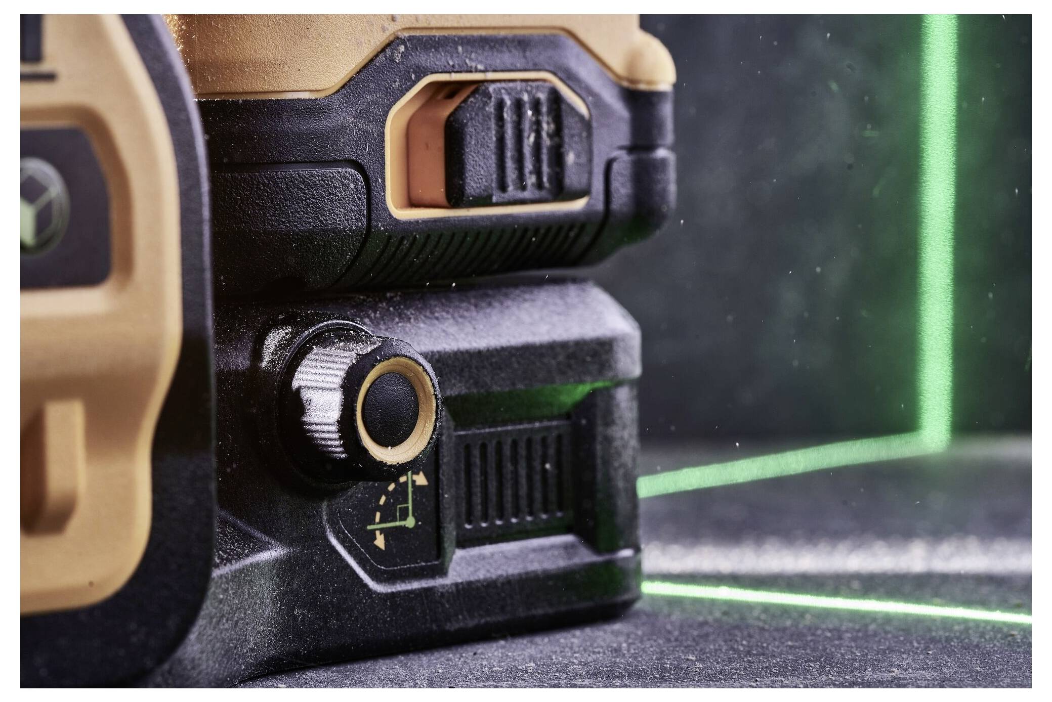 DEWALT DCE089NG18-XJ Multi-line laser