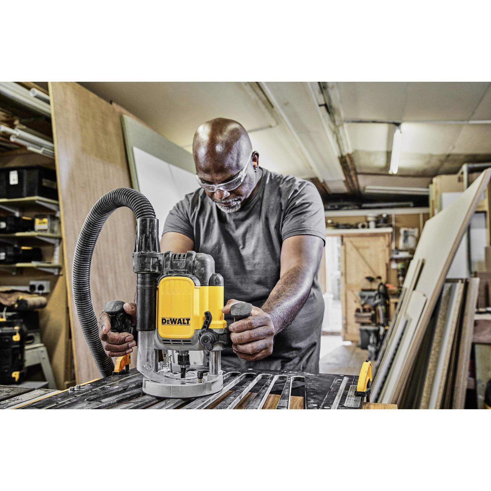 DEWALT Router DWE625-QS