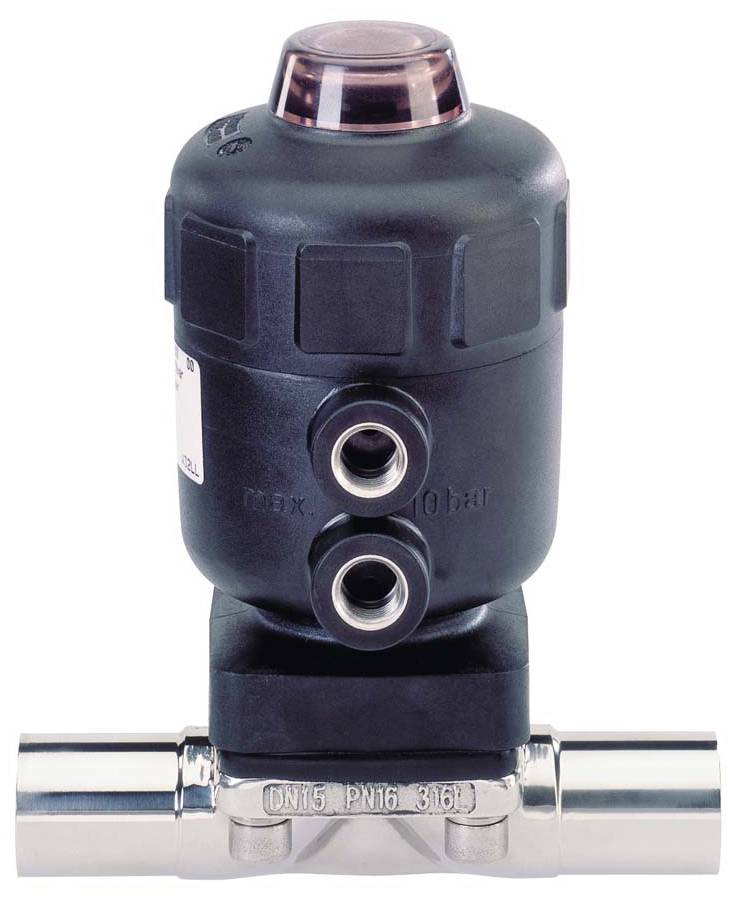 Industrial metal valve with a black plastic housing, two connection openings, and inscription 'DN15 PN16 316L'. Suitable for liquid control.