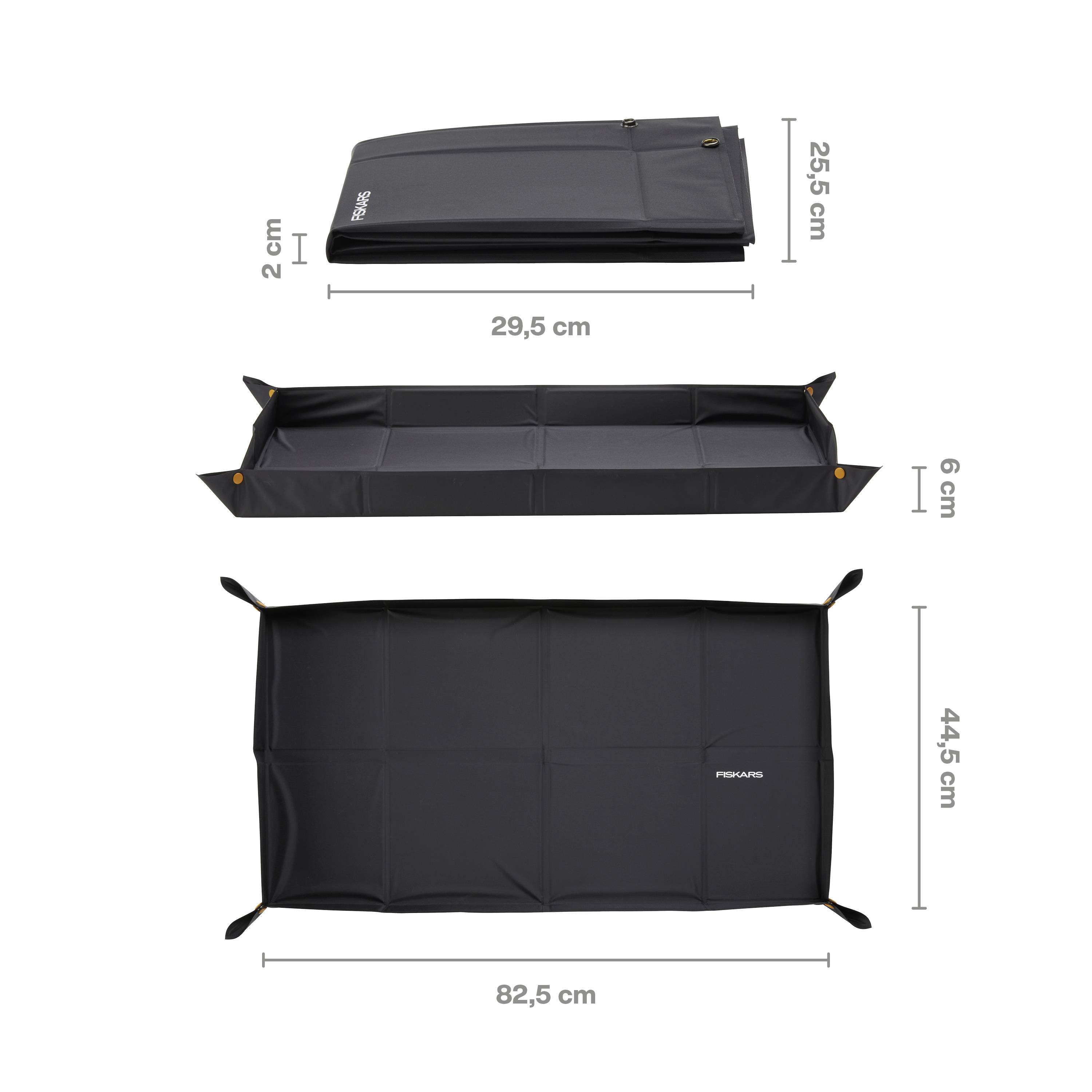 Foldable black mat, dimensions: 82.5 cm x 44.5 cm x 6 cm. Compactly foldable to 29.5 cm x 25.5 cm, edge height 2 cm.