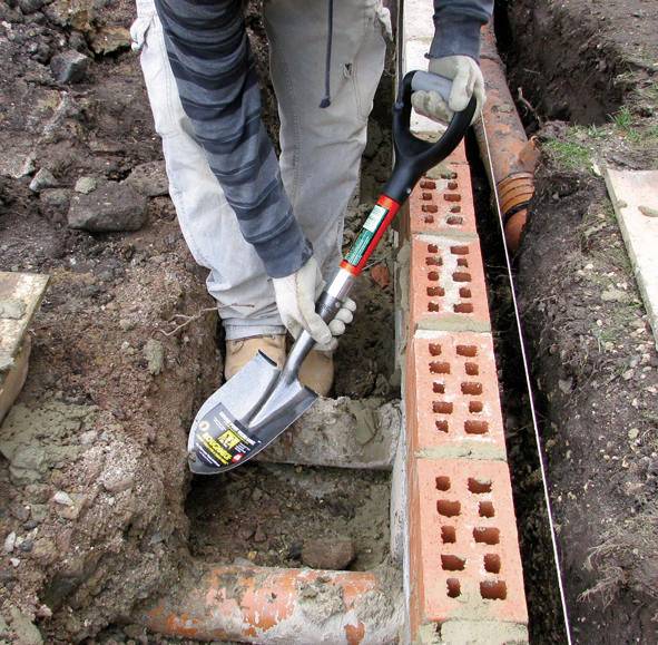 MOB 114010020 Shovel Working width 150 mm