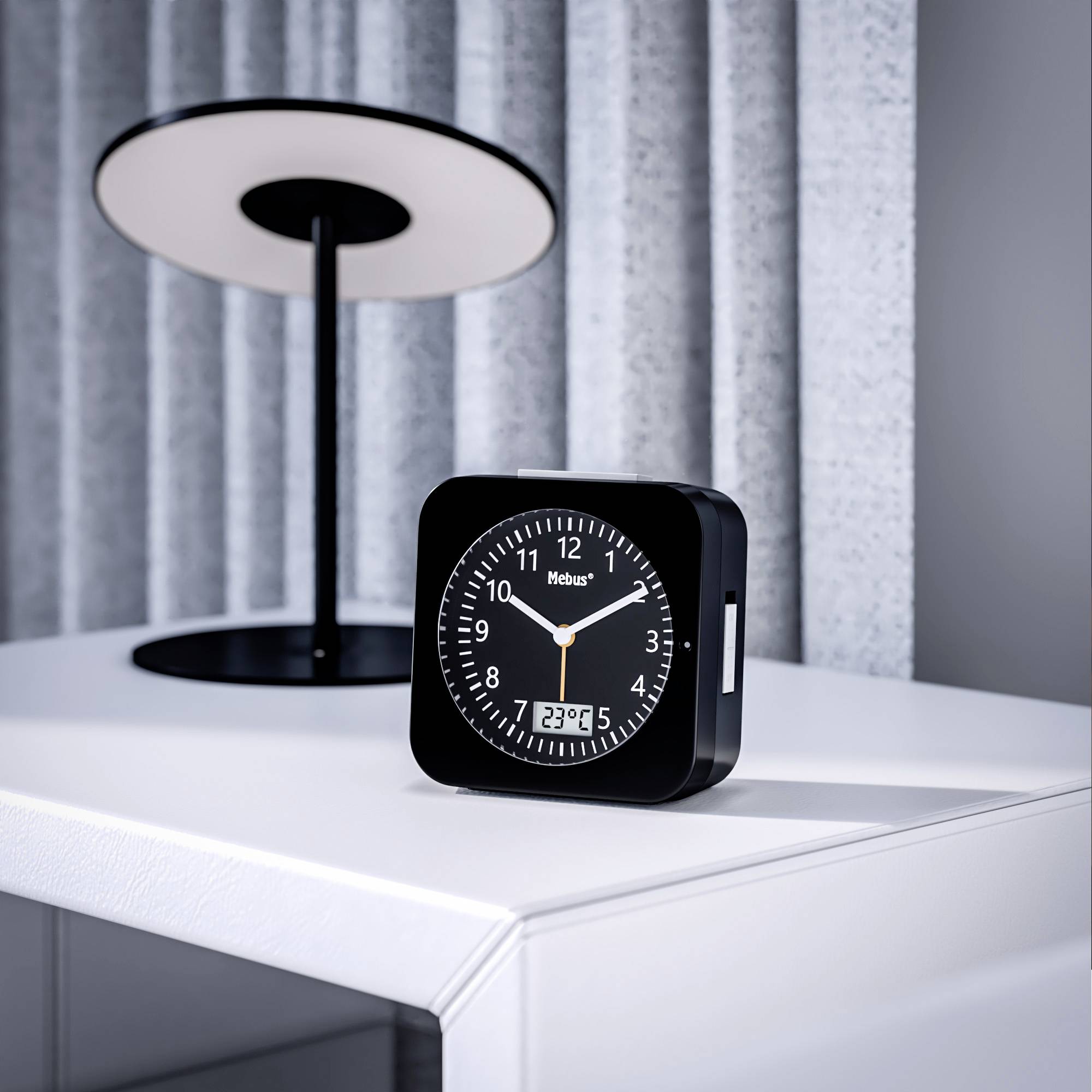 Mebus 25609 Radio Alarm clock Black