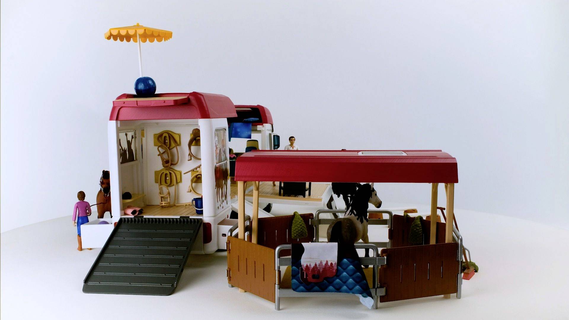 Schleich Horse-Club Pferdetransporter