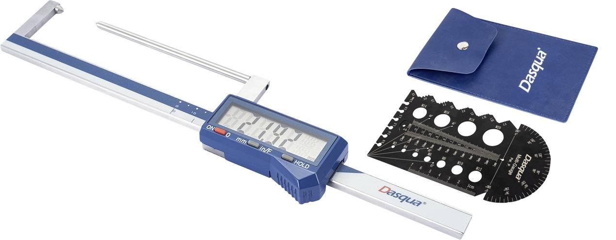 A digital calliper set with display showing '22.14'. Includes additional measuring tools and a blue bag with 'Dasqua' logo.