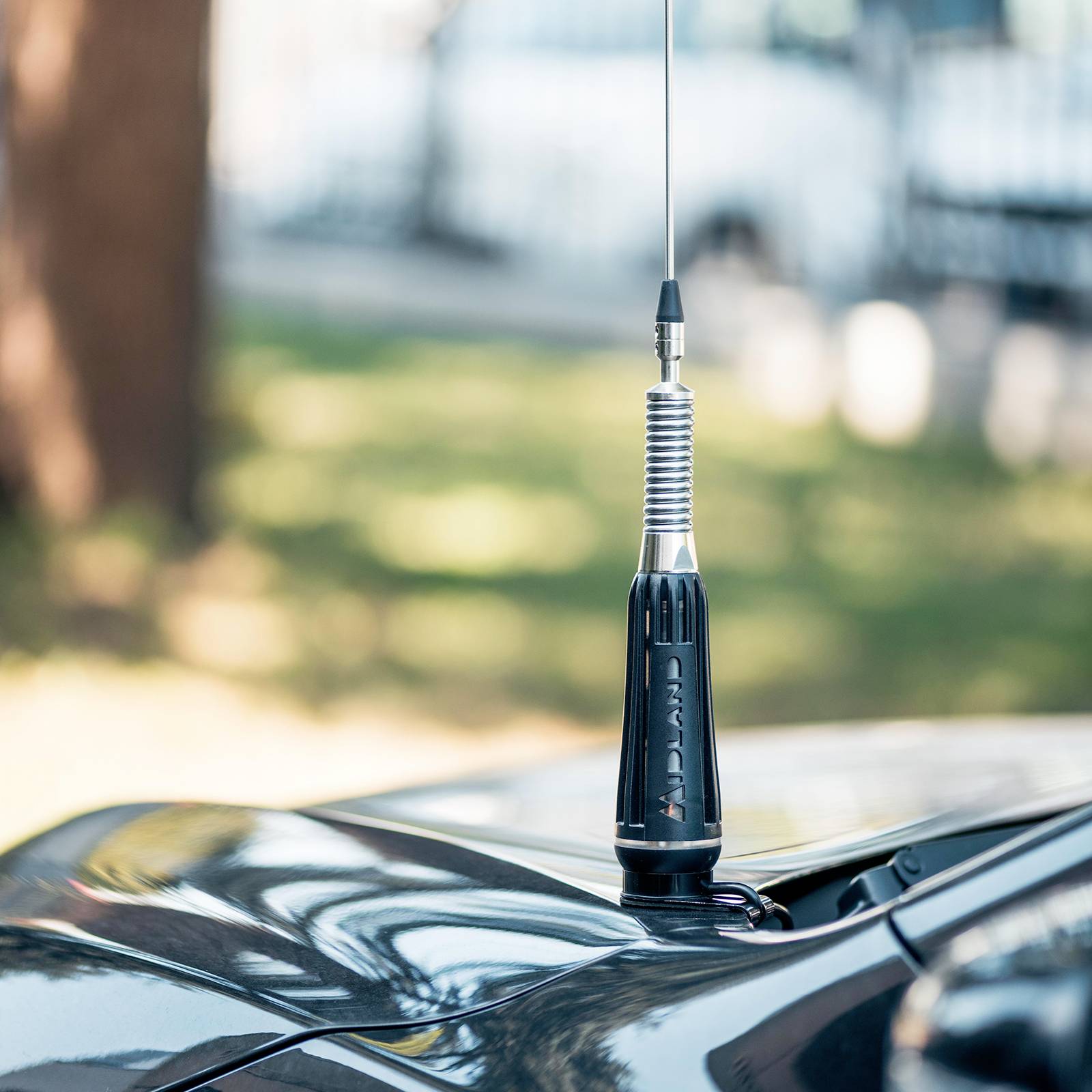 Midland C1616 TRUNK PL Antenna mount