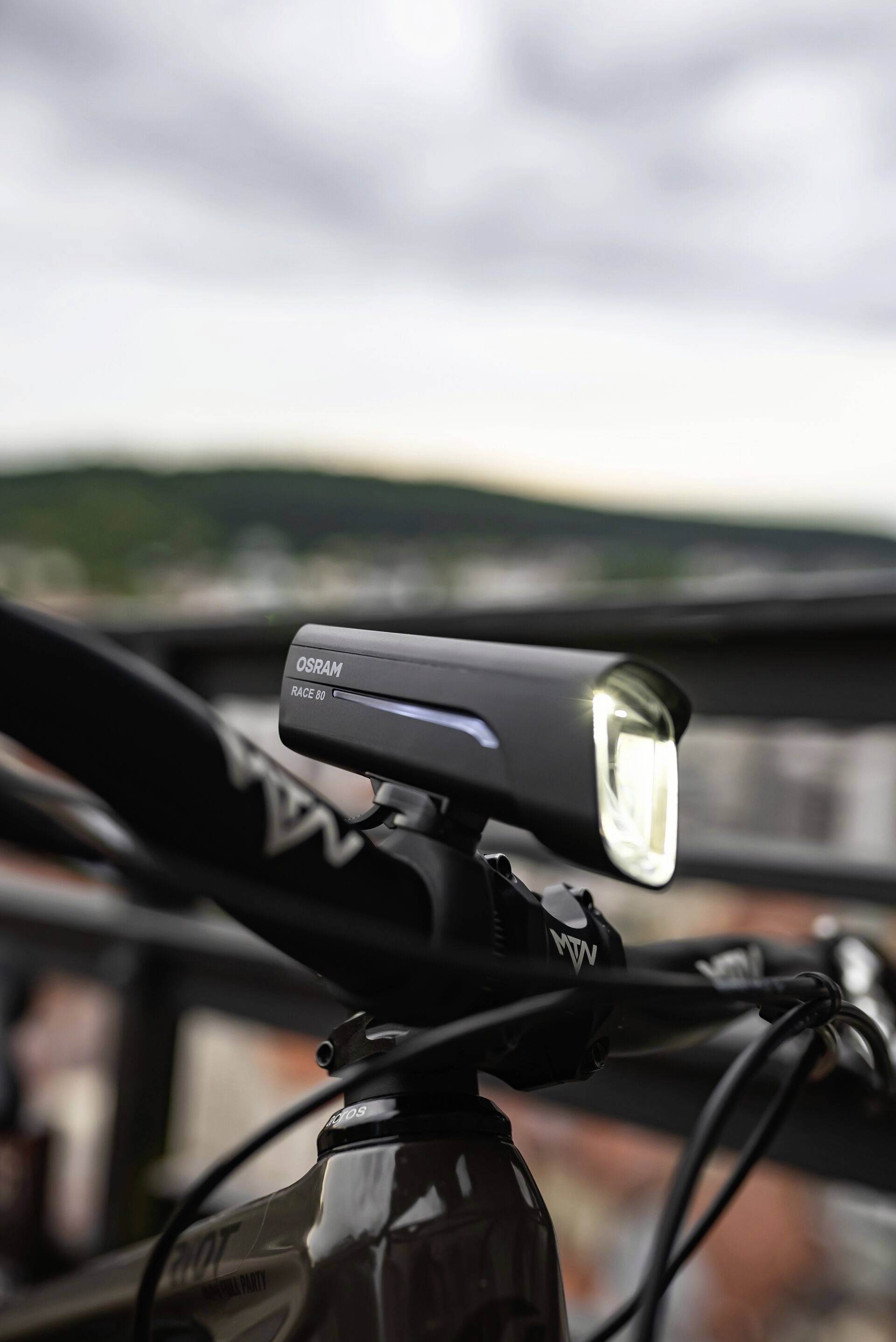 Osram Automotive Bike light set RACE 80 SET LED (monochrome) rechargeable Black