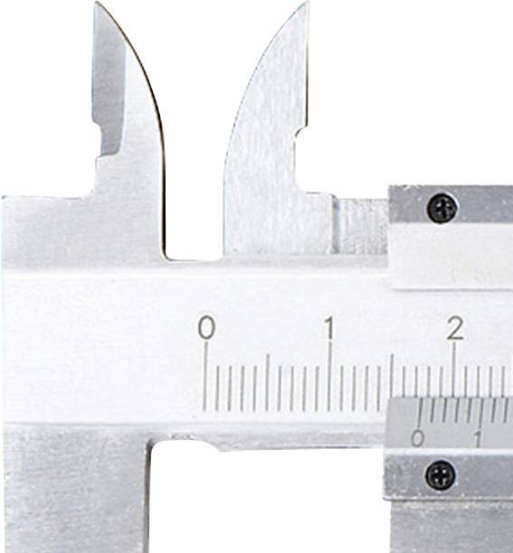 Close-up of a vernier caliper showing approximately 2.9 centimetres.