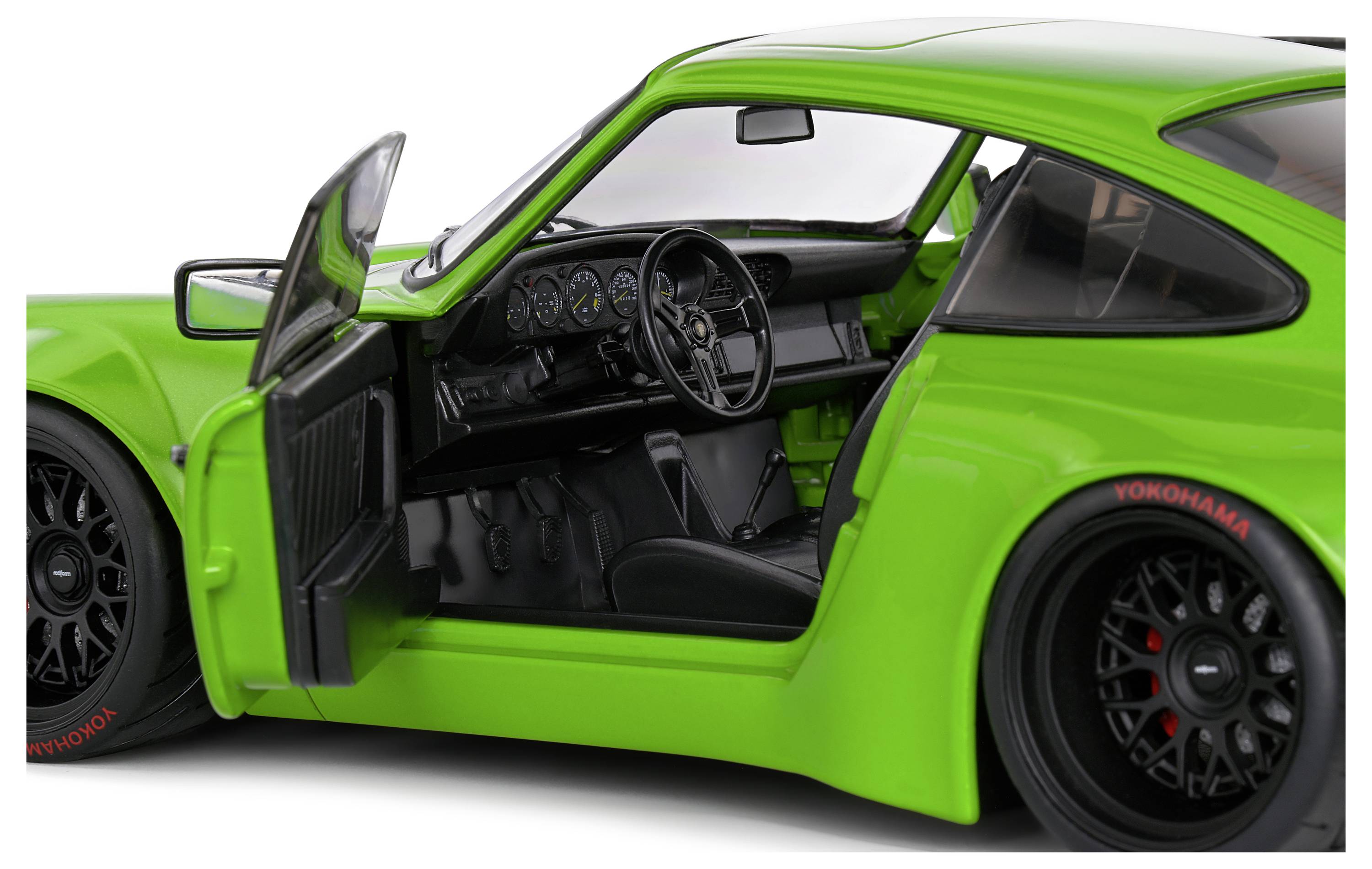 Solido KS-R 2022 grün 1:18 Model car