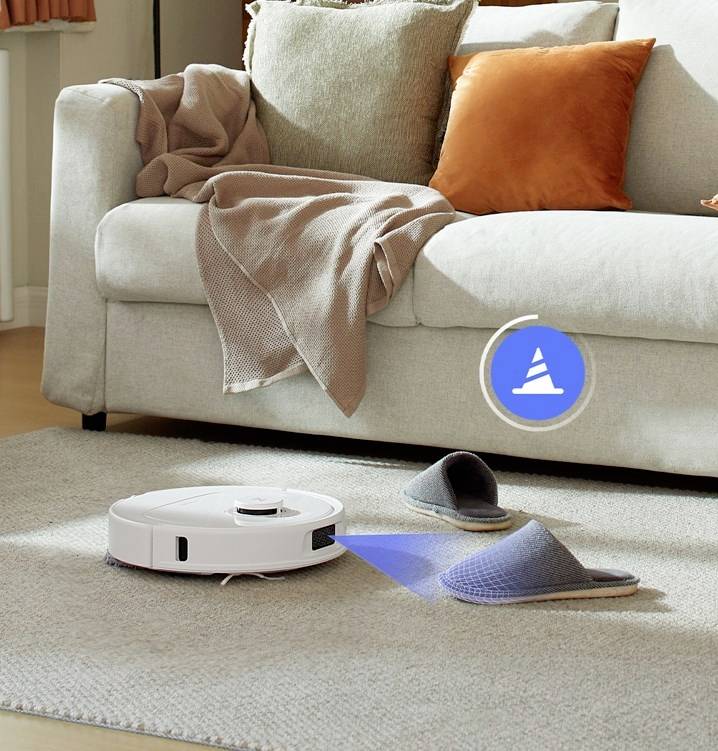 Roborock Qrevo Plus Robotic vac/sweeper White App-controlled