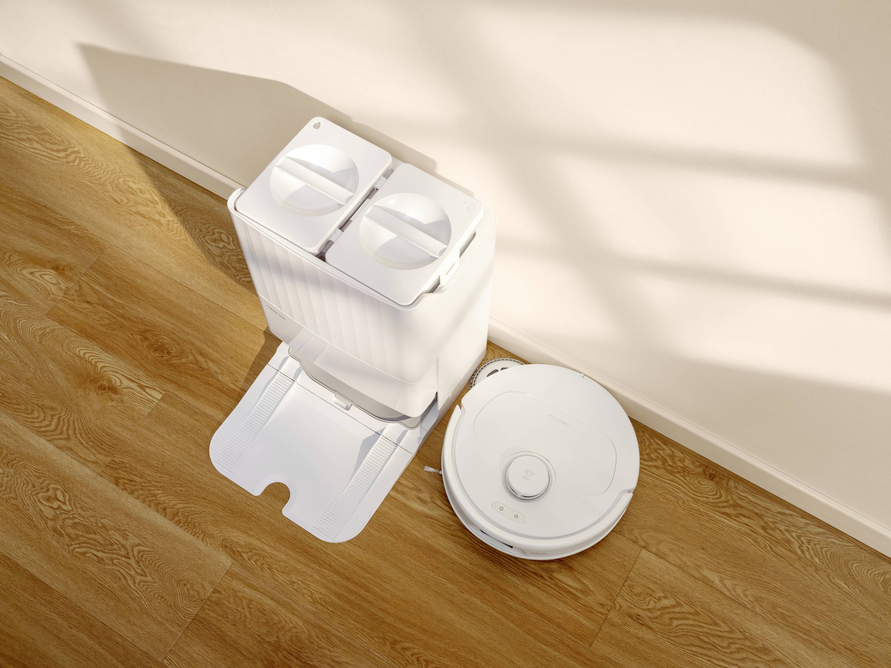 Roborock Qrevo Plus Robotic vac/sweeper White App-controlled