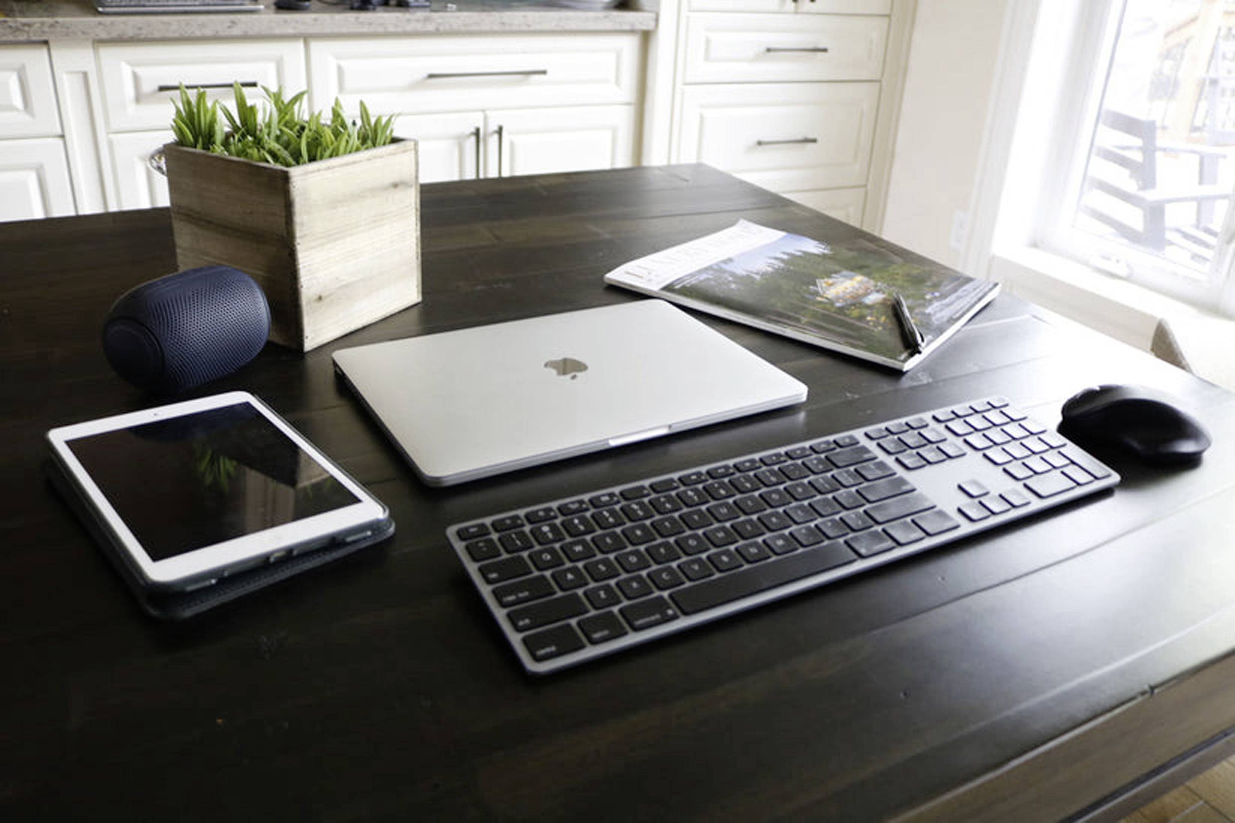 Matias FK418DCB-DE Wireless USB-C® Aluminum Keyboard for Mac Wireless Keyboard German, QWERTZ, Macintosh Space Grey