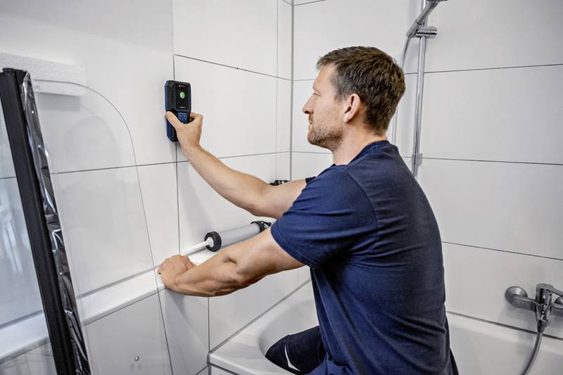 Bosch Professional GMS 100-23 Cable locator