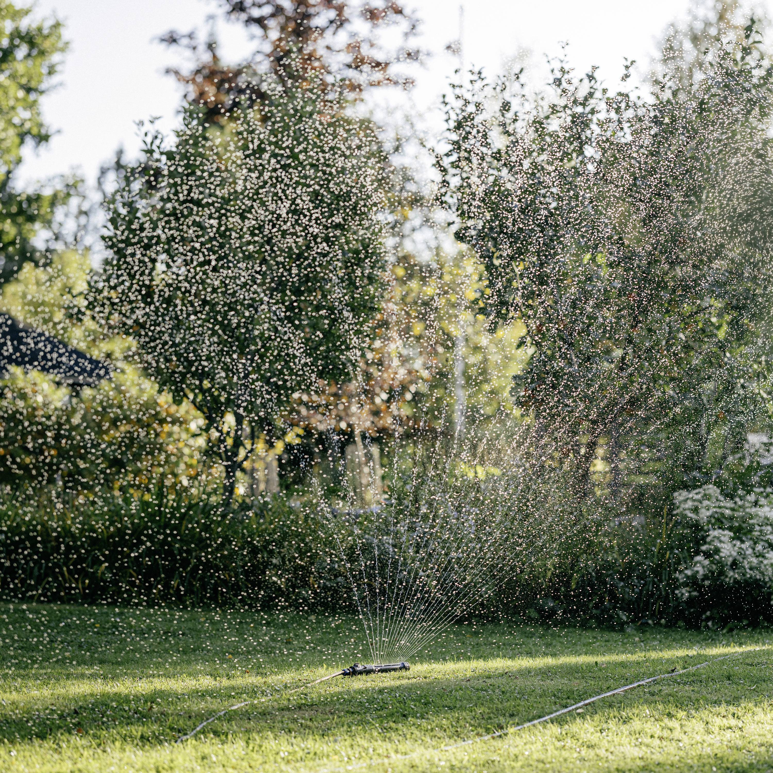 Fiskars 1070833 Comfort Lawn sprinkler 325 m² (max.)