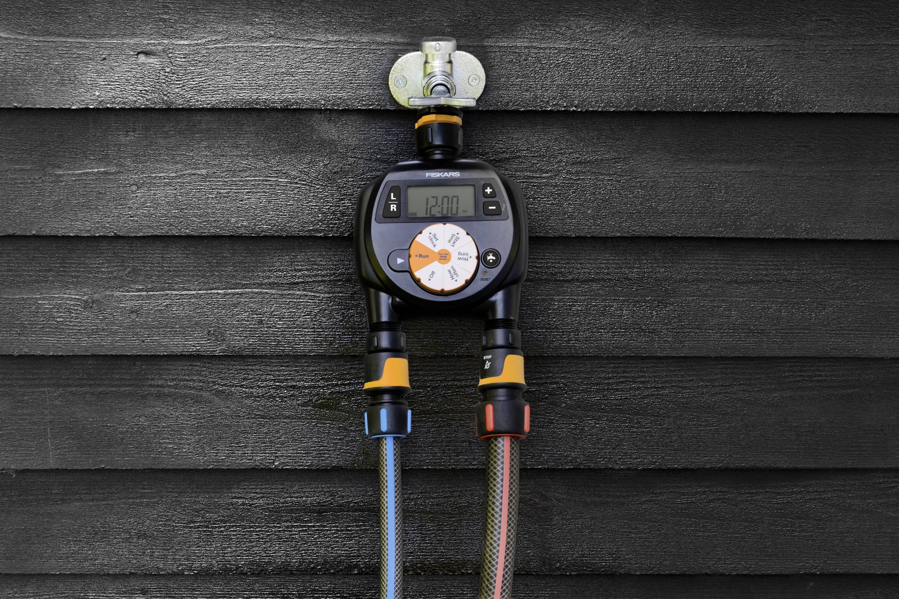 Fiskars 1054792 Irrigation control