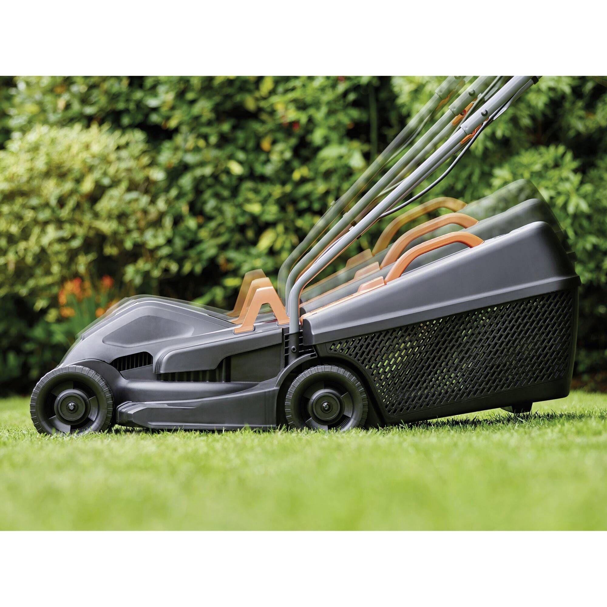 Black & Decker Mains Lawn mower + cutting height adjustment 1000 W Cutting width (max.) 32 cm