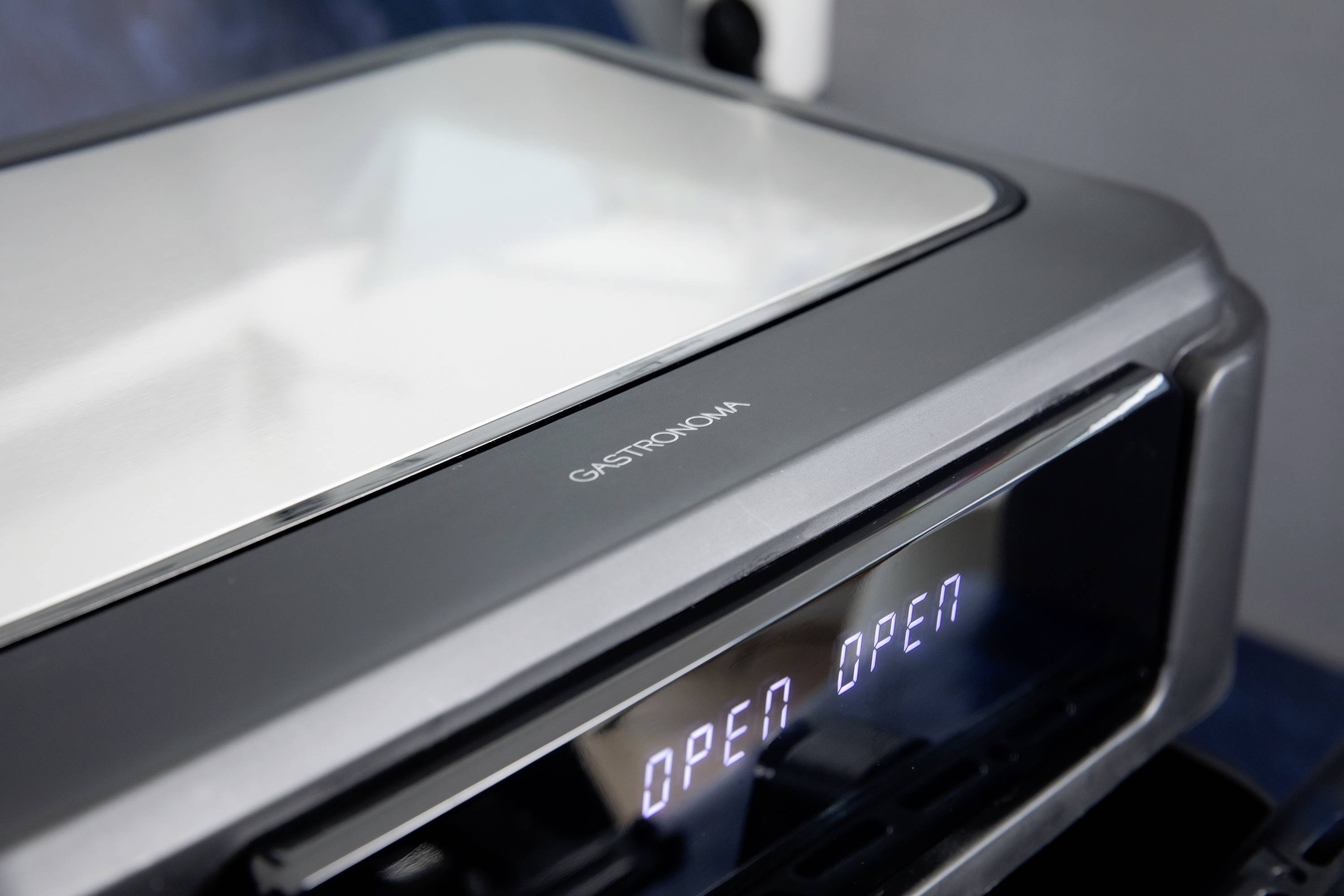 Gastronoma 18290008 Air fryer 10 l 2400 W Non-stick coating, with display, Timer function Black