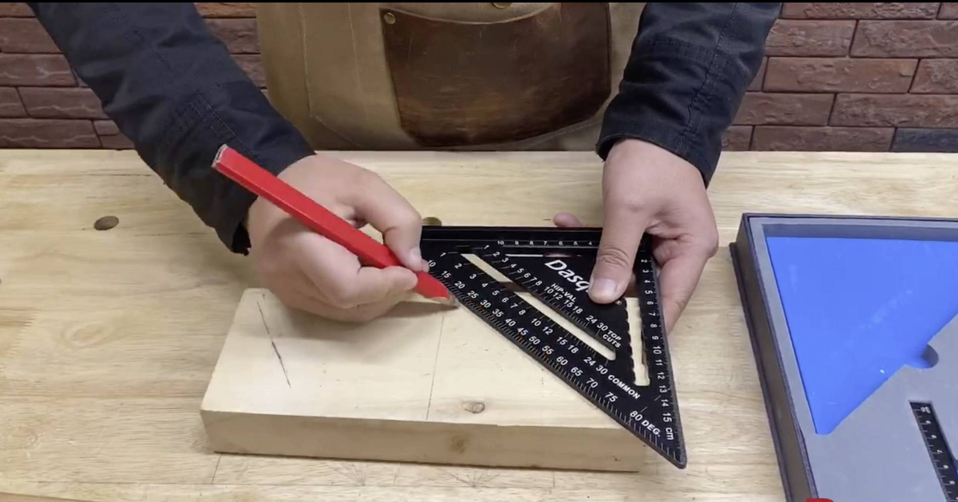 Dasqua 1804-0710 Rafter square 90 °