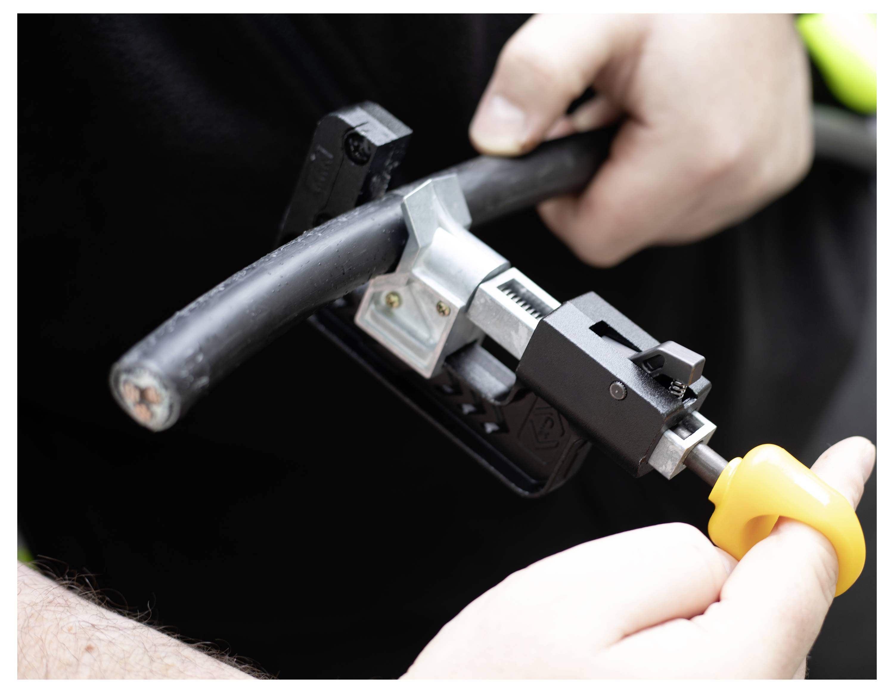 C.K T2250A Cable stripper