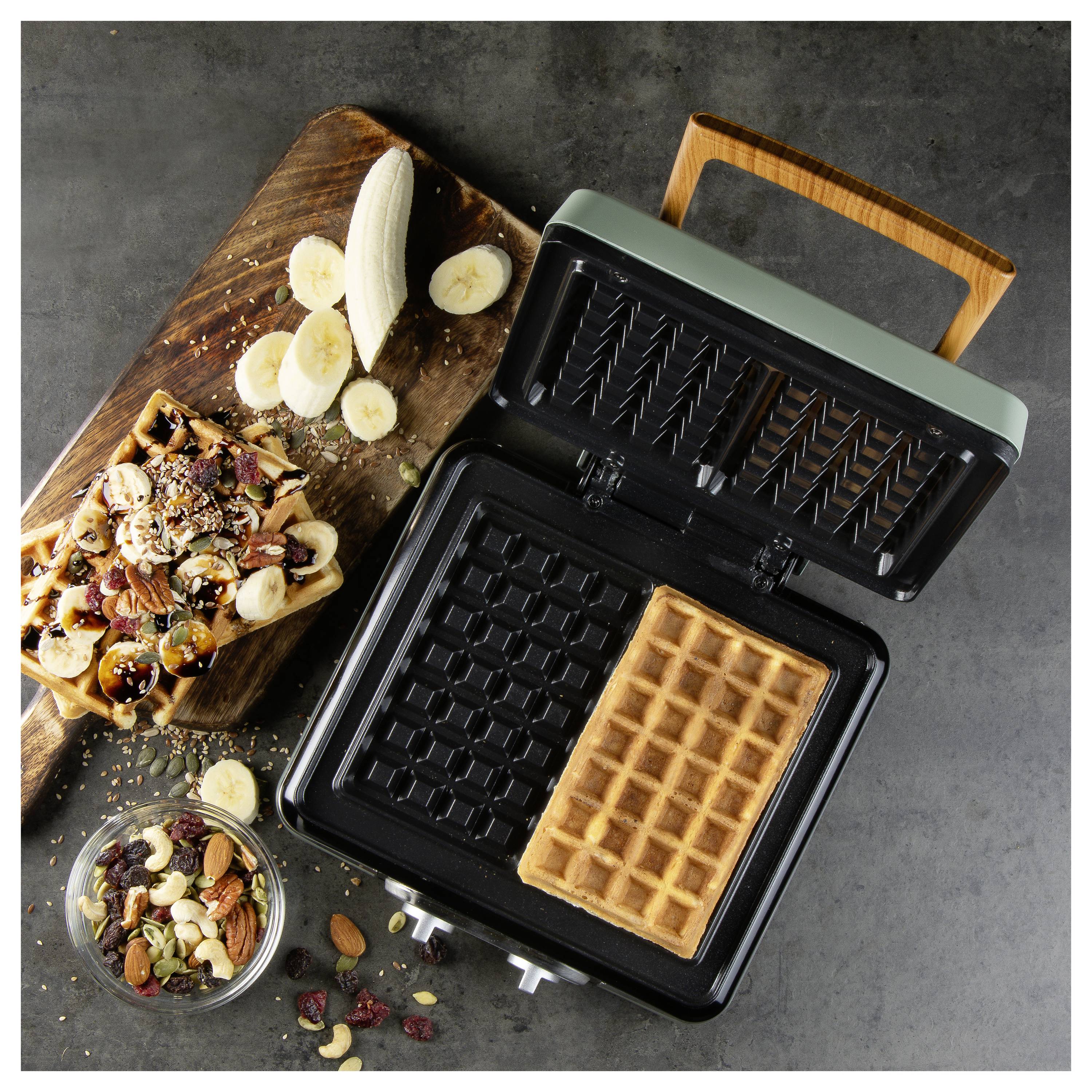 DOMO WAFFELMAKER Waffle maker Sage green