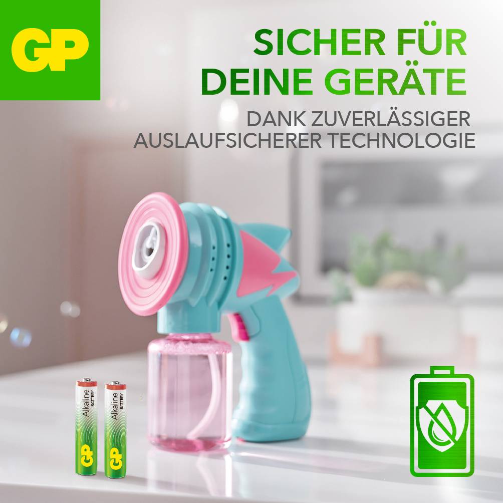 Werbung für eine AA-Batterie mit Fokus auf Zuverlässigkeit und Technologie. Batterien sind neben einem Haushaltsgerät abgebildet.
