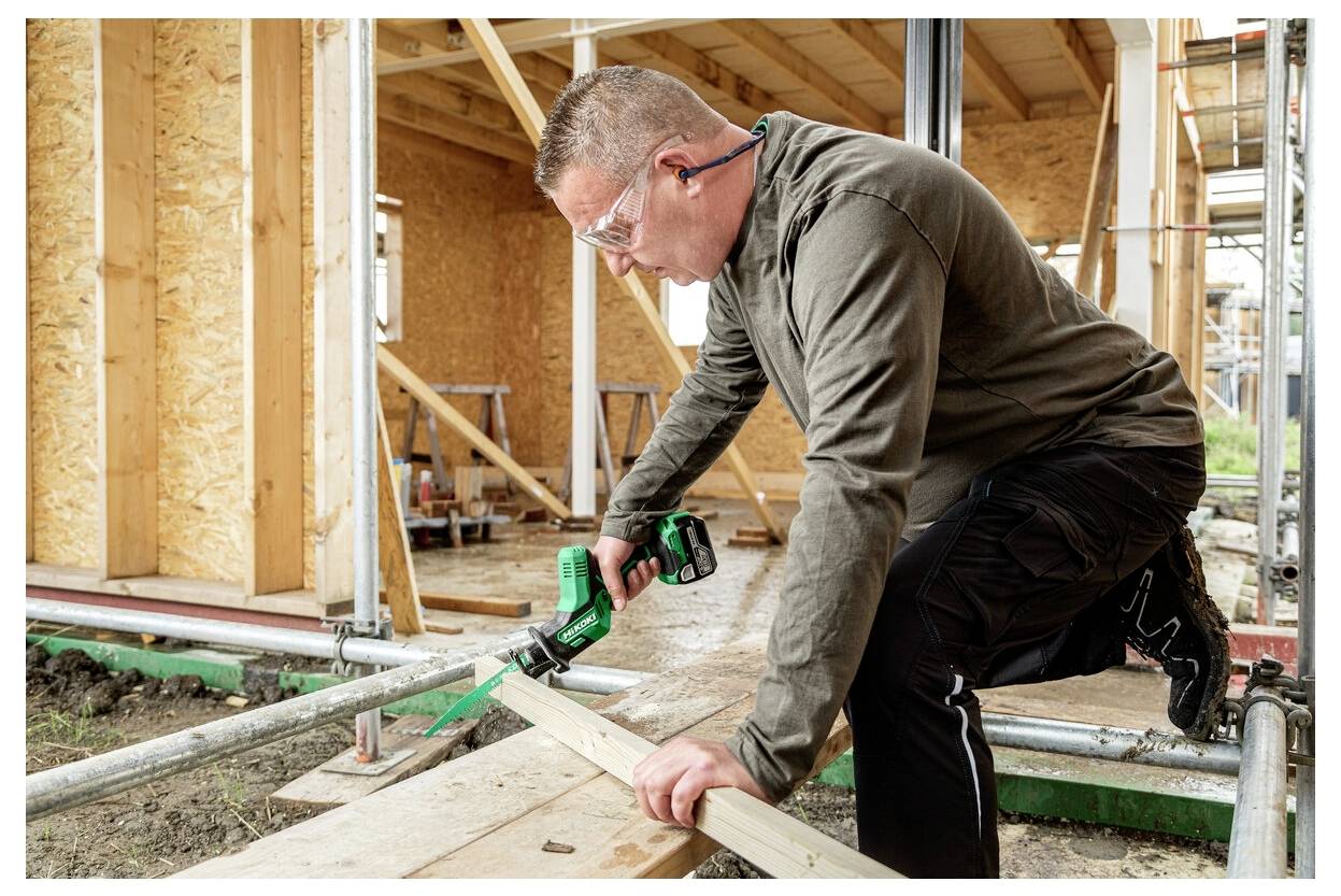 HiKOKI CR18DA Recipro saw CR18DAW2Z w/o battery, w/o charger