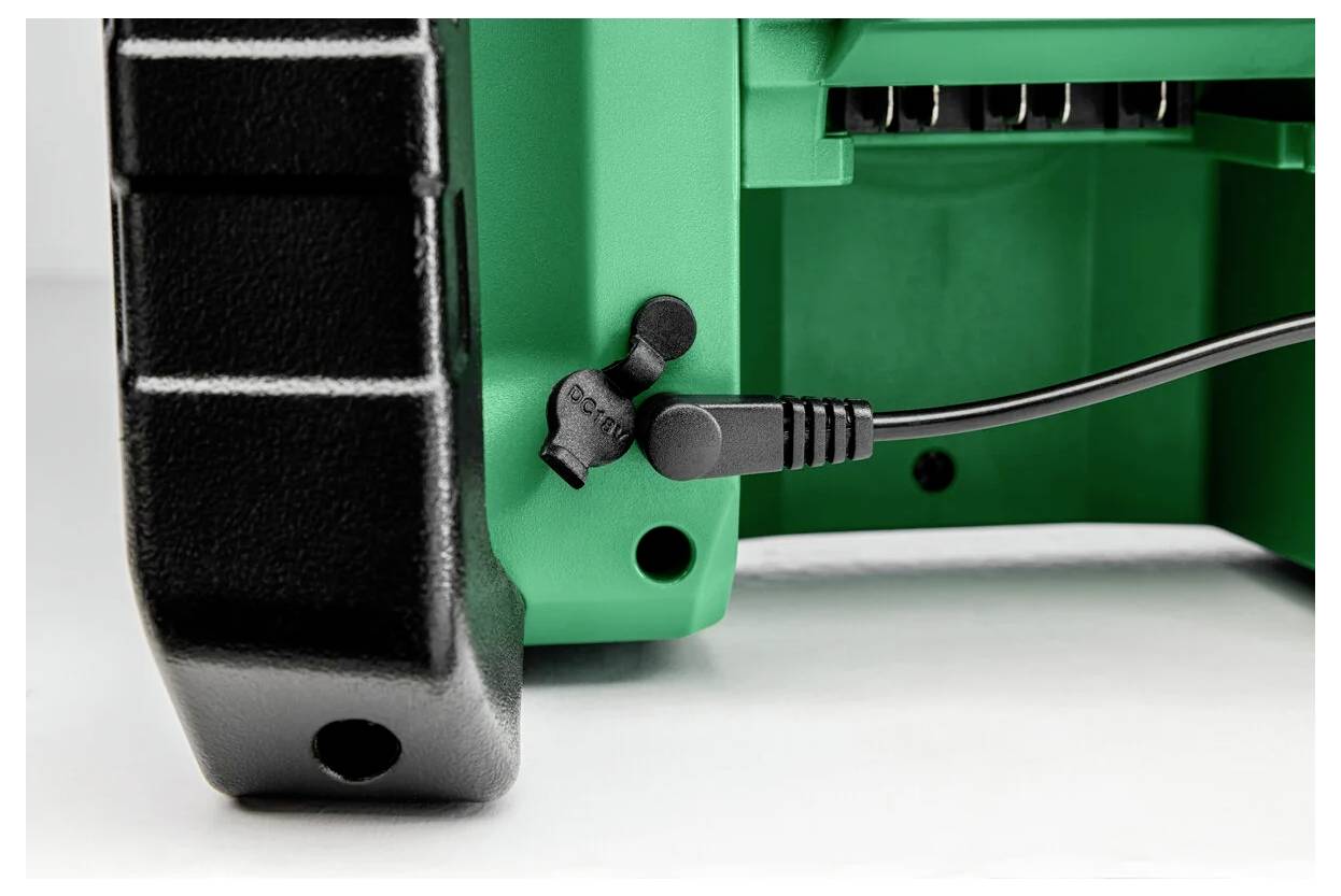 HiKOKI UR18DA Workplace radio DAB+, FM Bluetooth shockproof, dustproof, splashproof Black, Green