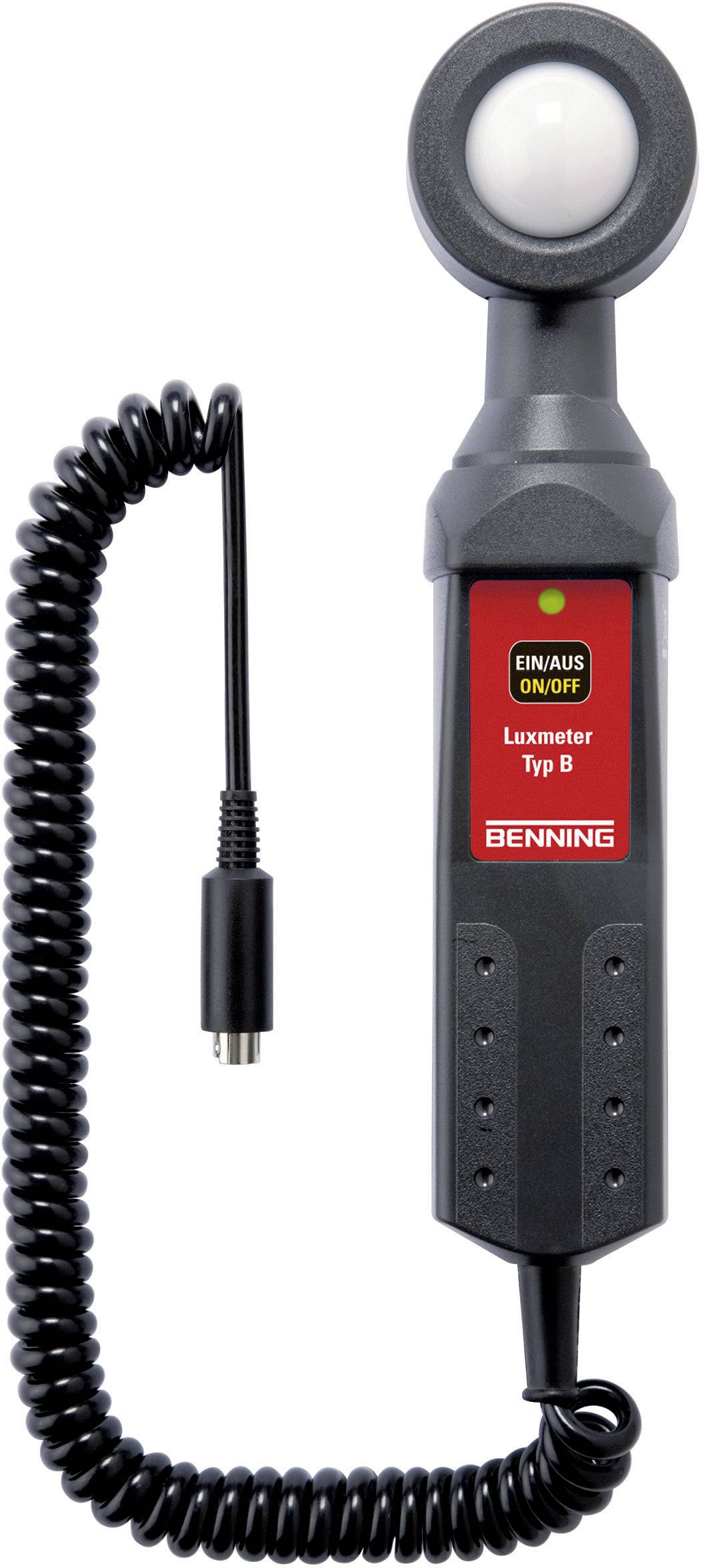 Luxmeter with red display and spiral-shaped cable, brand name 'BENNING'.