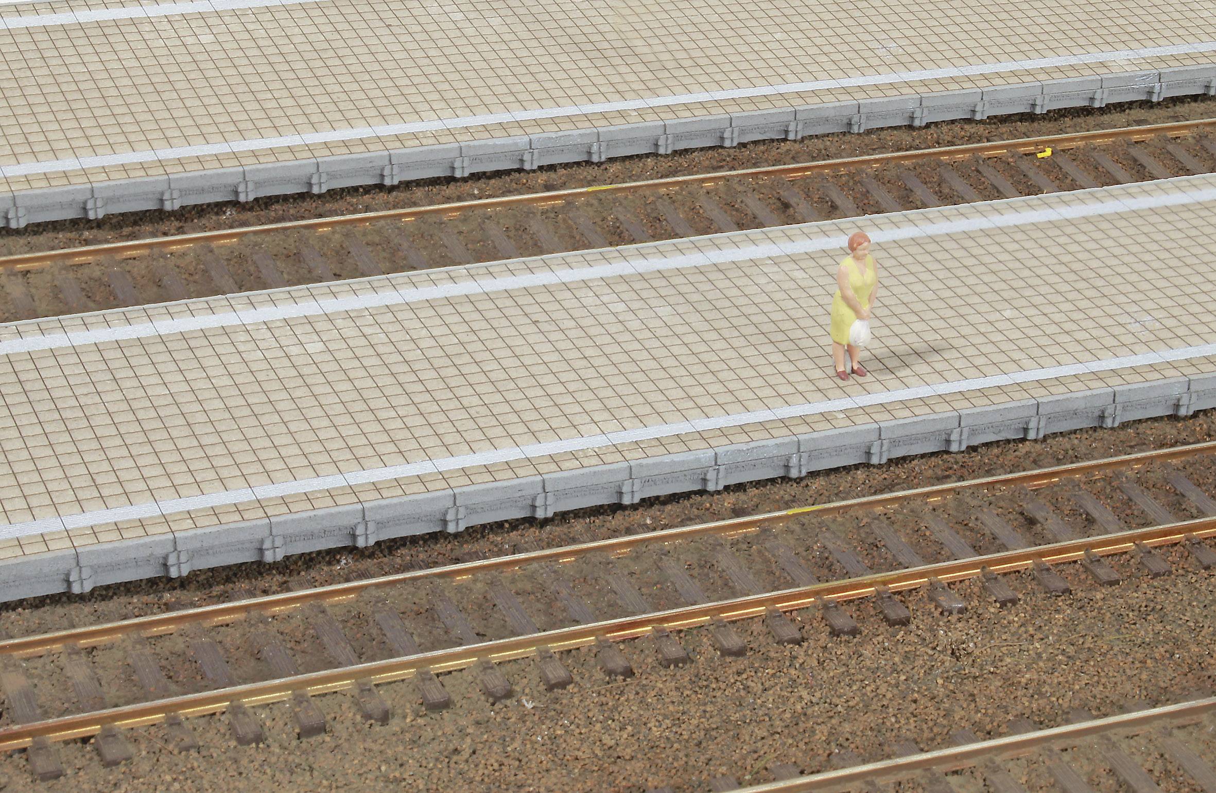 MBZ 84256 N Laser-cut platform